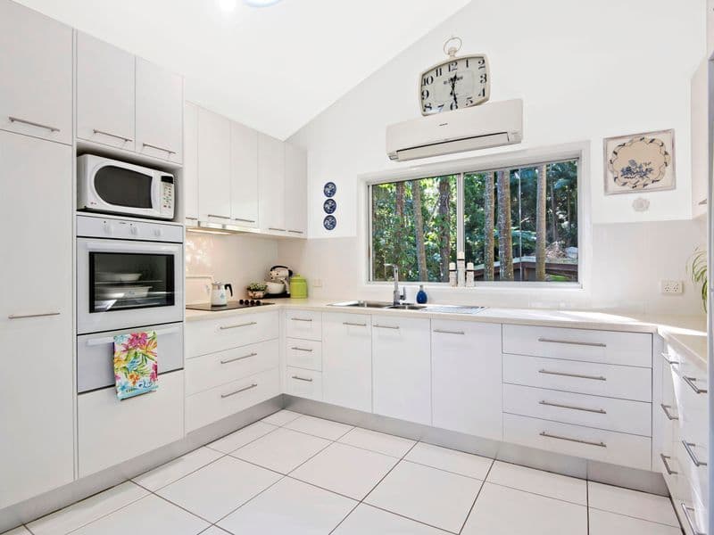 23 Esperance Close, Elanora QLD 4221, Elanora - Thumbnail 6