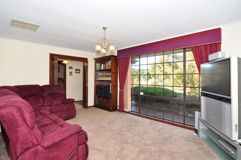 13 Musgrave Avenue, ABERFOYLE PARK SA 5159, Aberfoyle Park - Thumbnail 5