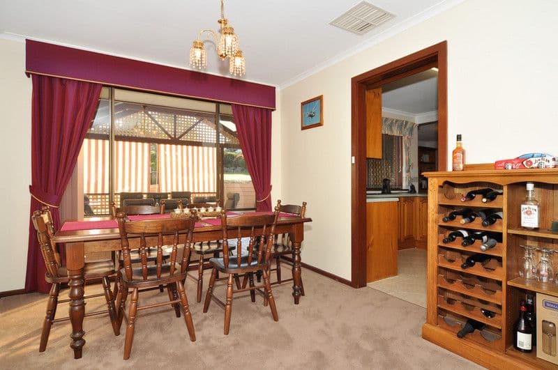 13 Musgrave Avenue, ABERFOYLE PARK SA 5159, Aberfoyle Park - Thumbnail 6