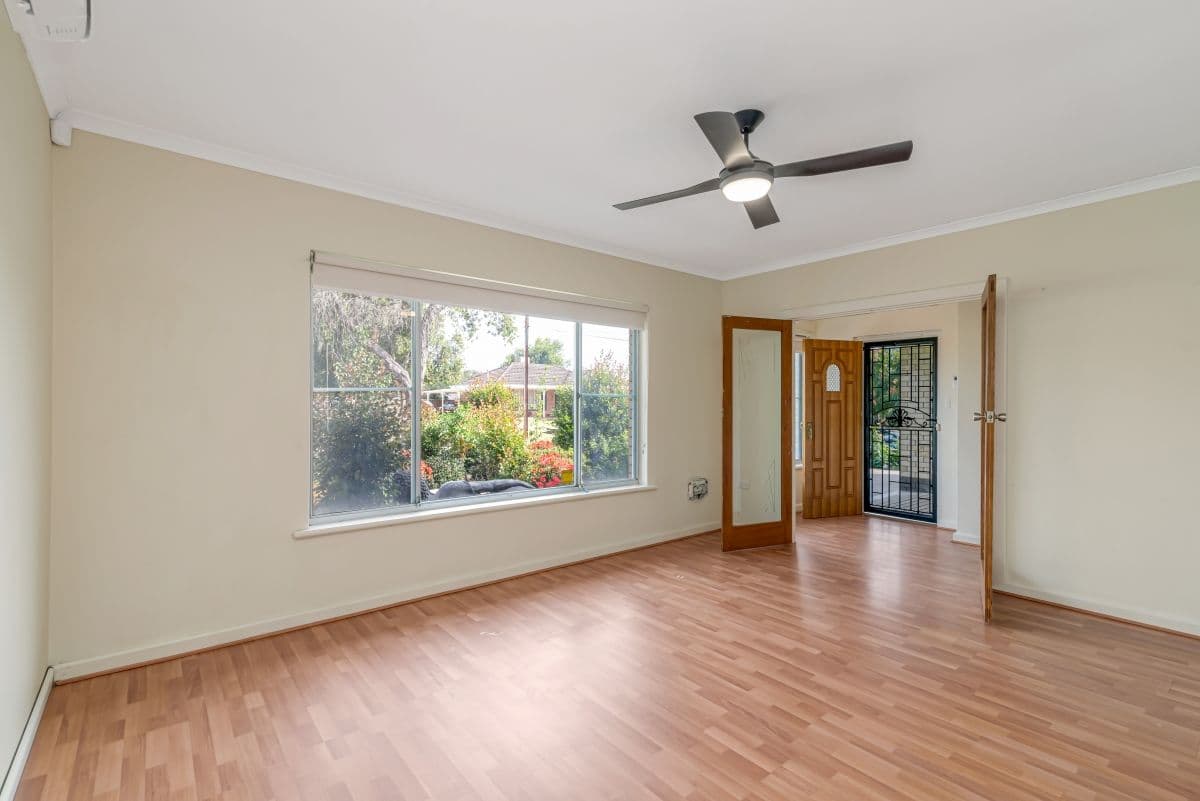 22 Victoria Drive, Modbury SA 5092, Modbury - Thumbnail 2
