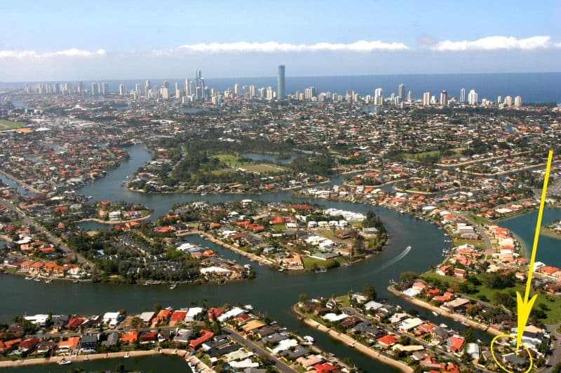 40 Cypress Drive, BROADBEACH WATERS QLD 4218, Broadbeach Waters - Thumbnail 2