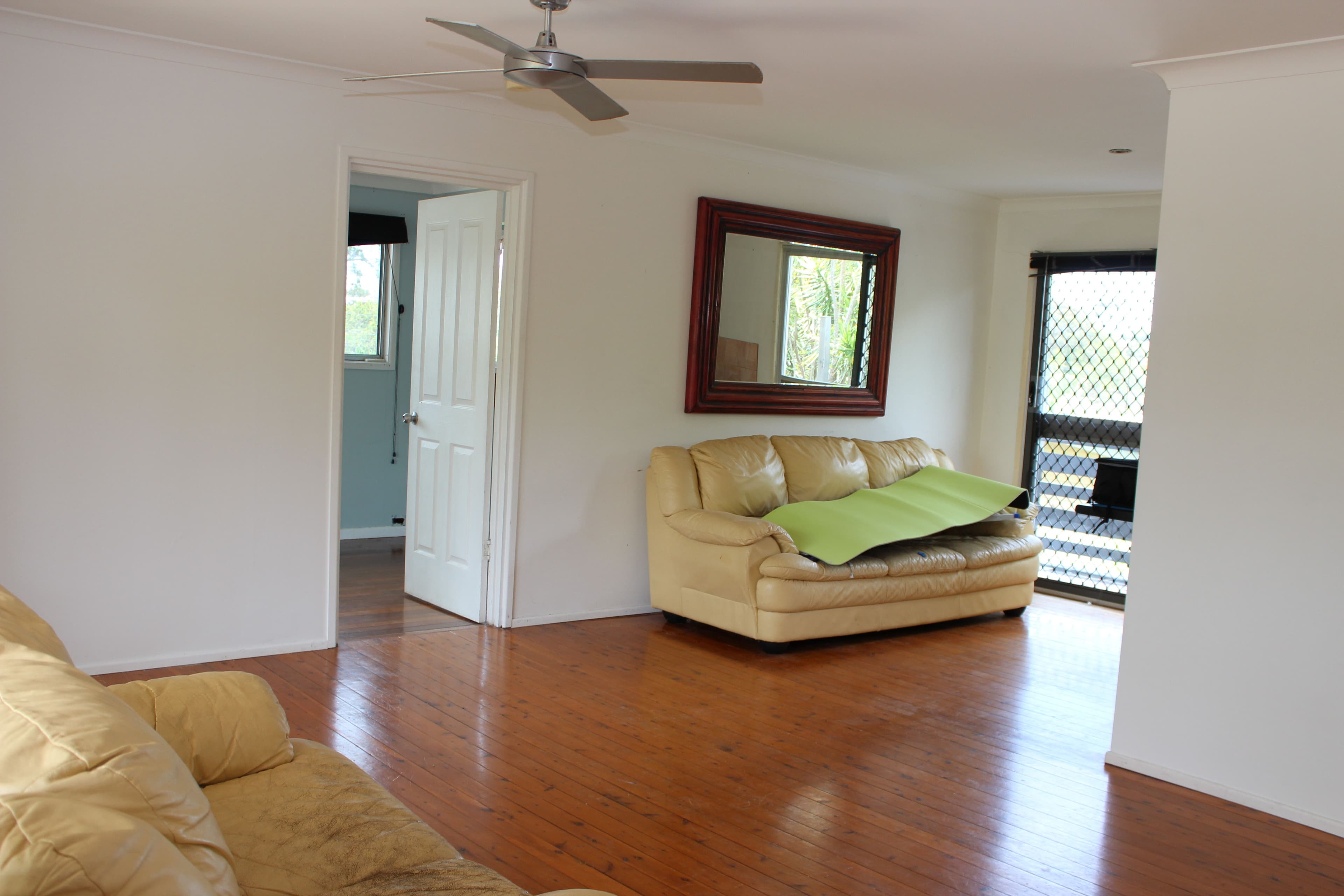 2 Eileen Avenue, Southport QLD 4215, Southport - Thumbnail 3