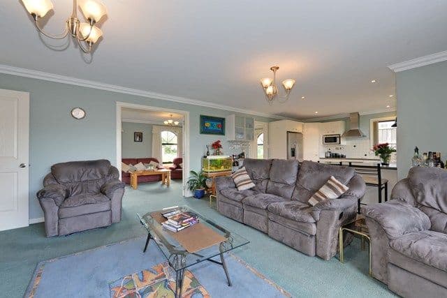 17 Molecombe Drive, PROSPECT VALE TAS 7250, Prospect Vale - Thumbnail 3