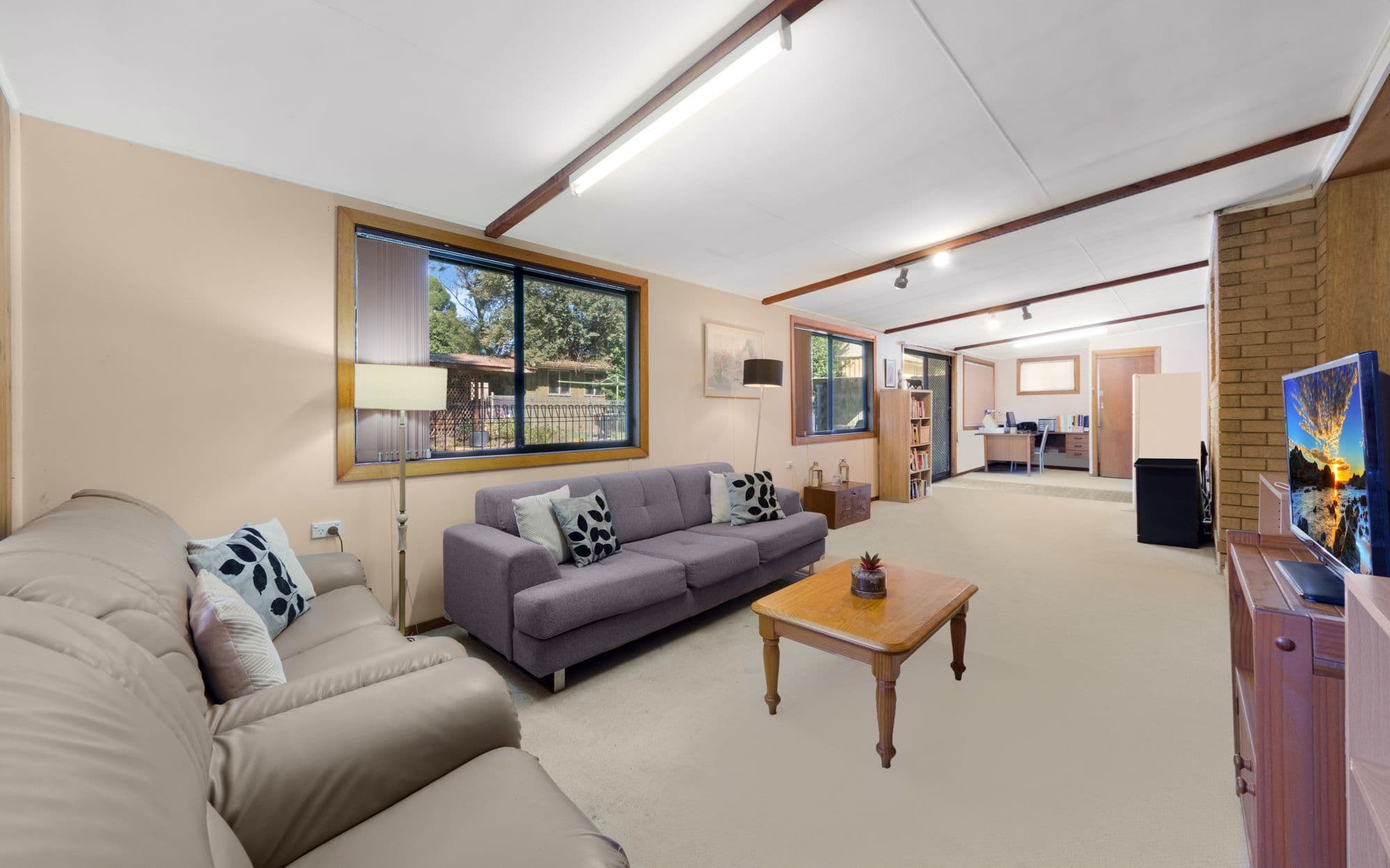 31 Macquarie Road, Ingleburn NSW 2565, Ingleburn - Thumbnail 2