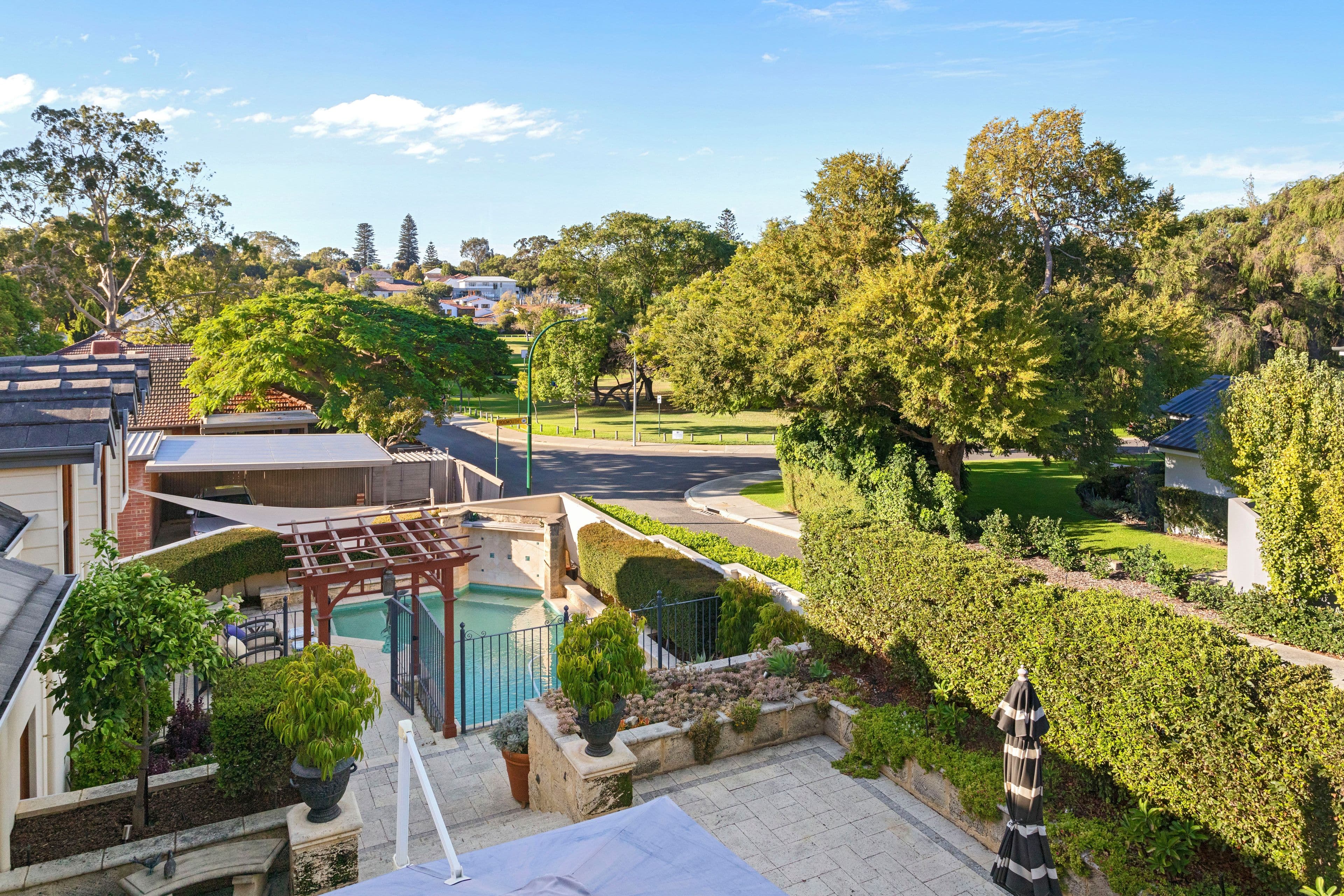 65 Goldsmith Road, Dalkeith WA 6009, Dalkeith - Thumbnail 2