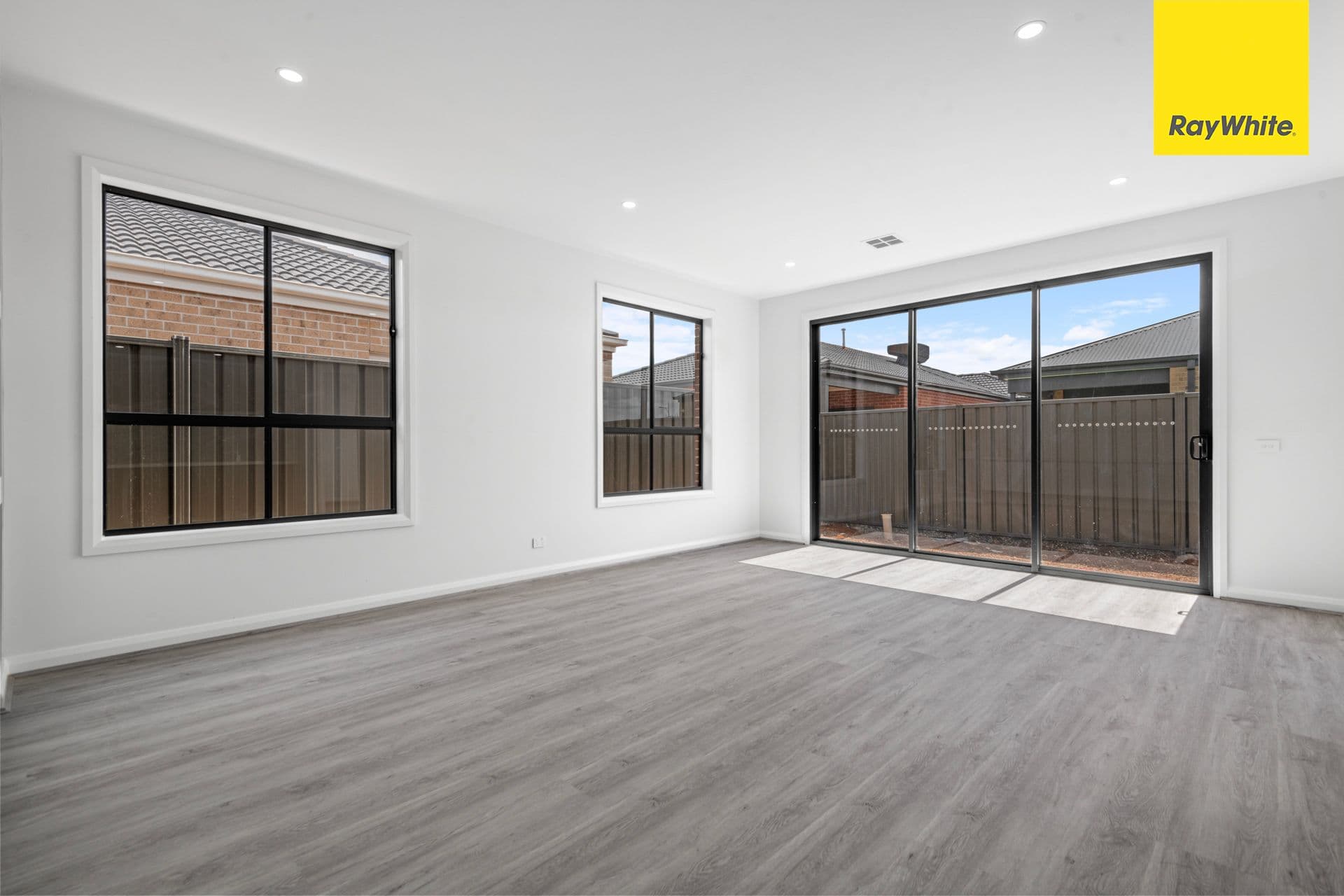43 Ravenscraig Drive, Strathtulloh VIC 3338, Strathtulloh - Thumbnail 7