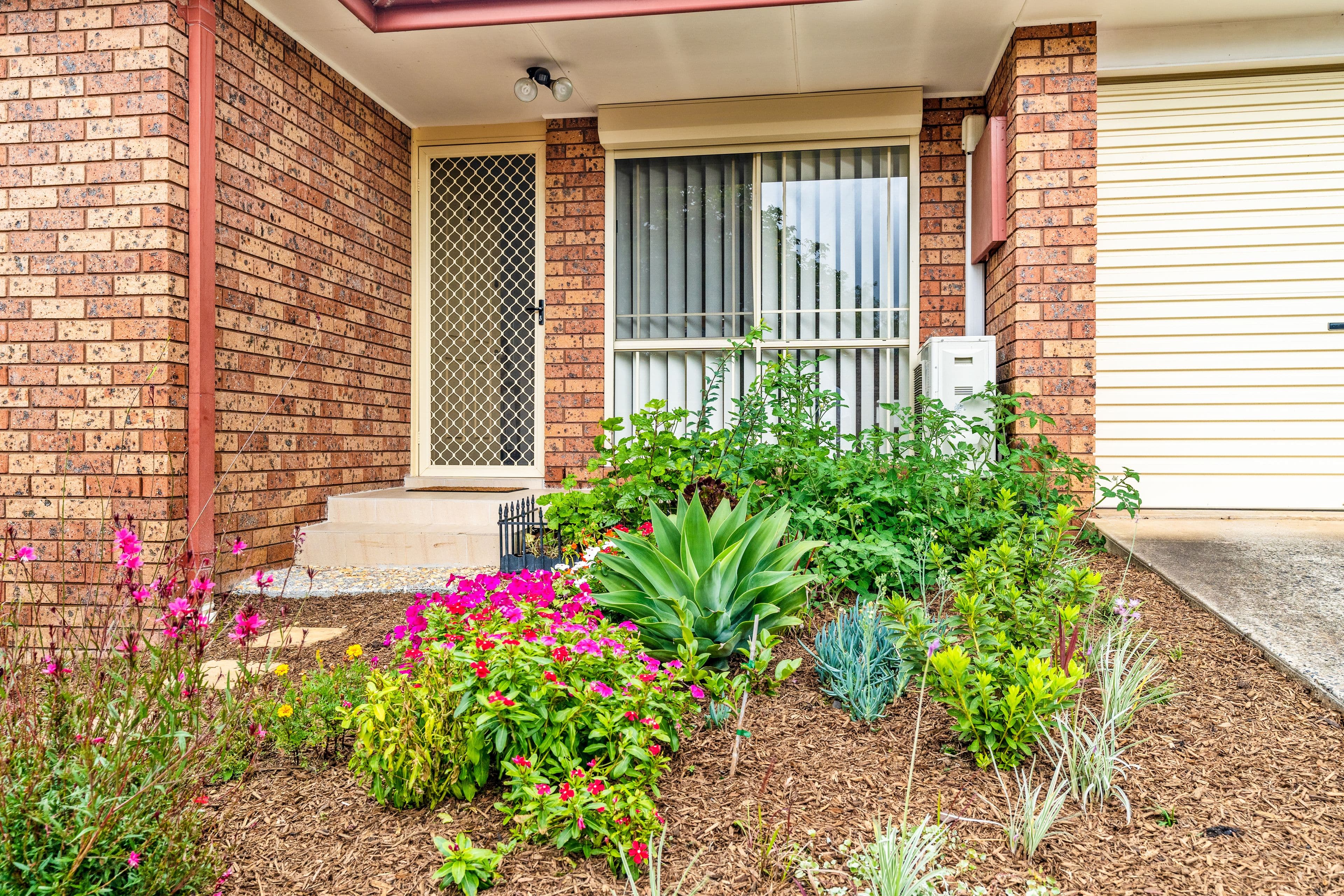 2/11 Antoinette Avenue, Narellan Vale NSW 2567, Narellan Vale - Thumbnail 2