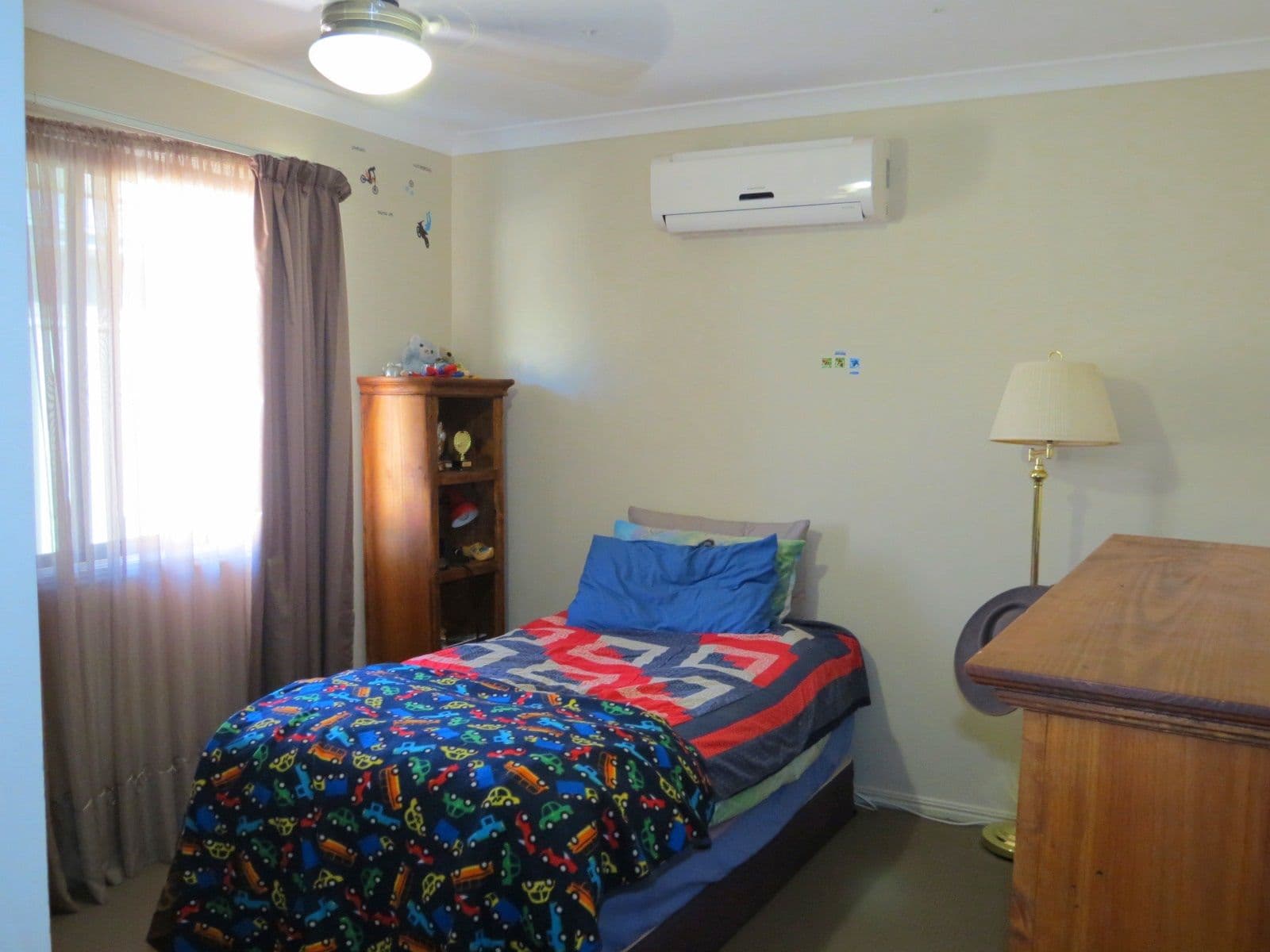 33 Moriarty Street, Emerald QLD 4720, Emerald - Thumbnail 8
