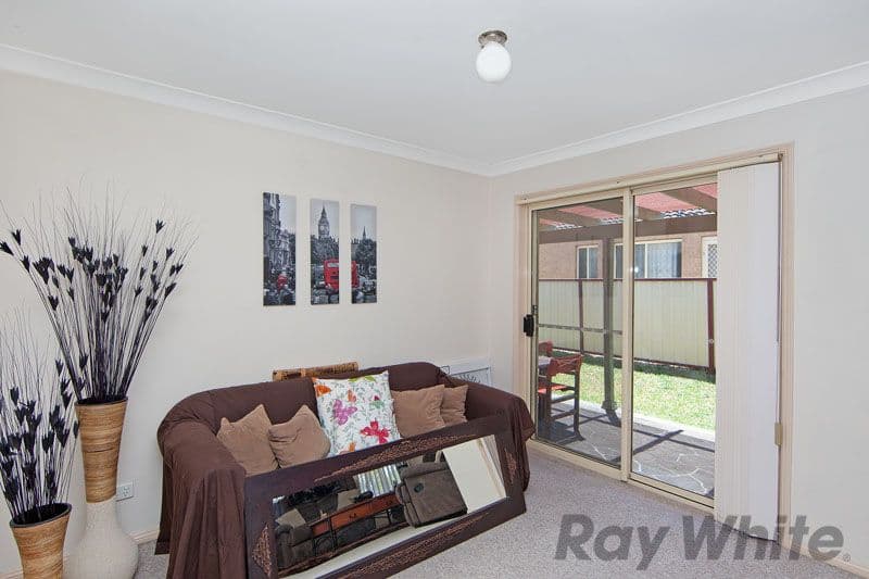 17 Colorado Drive, BLUE HAVEN NSW 2262, Blue Haven - Thumbnail 3