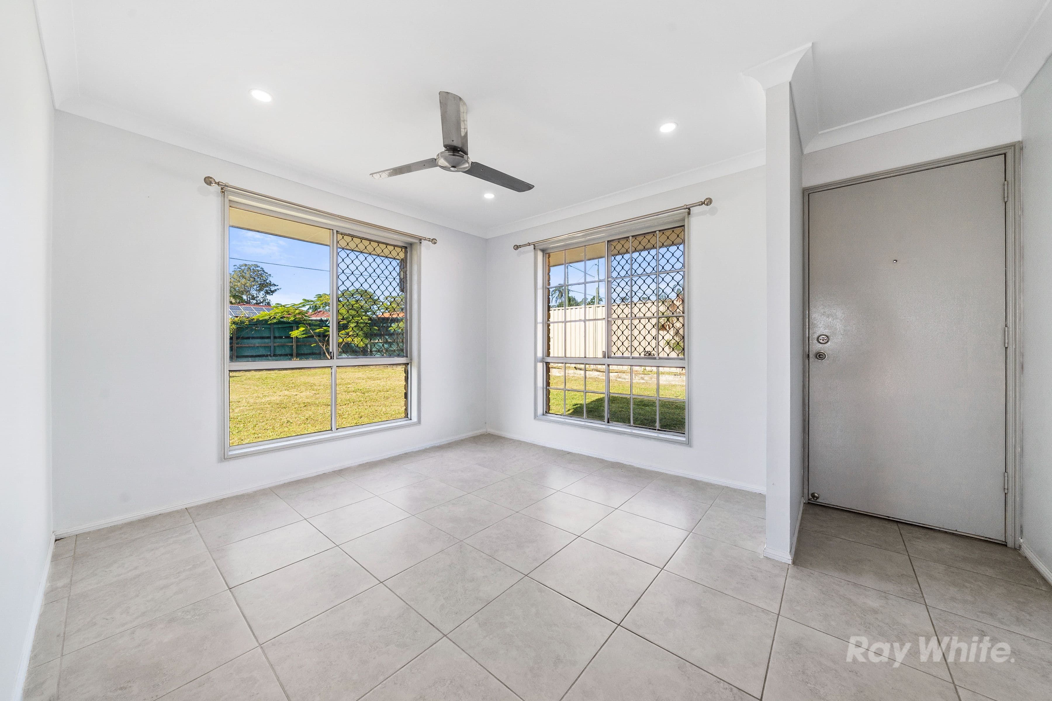1 Julius Court, Marsden QLD 4132, Marsden - Thumbnail 2