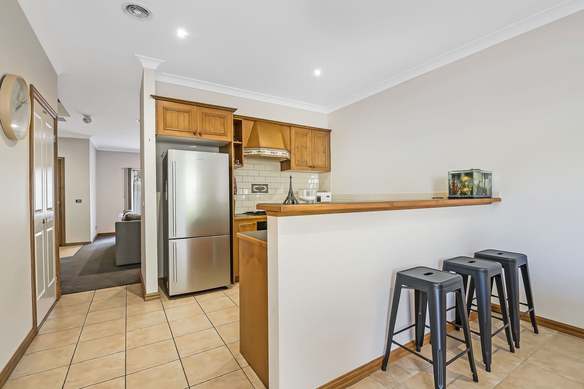 8-13 Adelaide Close, Berwick VIC 3806, Berwick - Thumbnail 3
