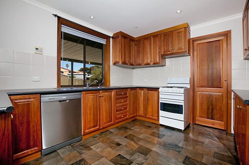 38 Finian Road, CHRISTIE DOWNS SA 5164, Christie Downs - Thumbnail 7