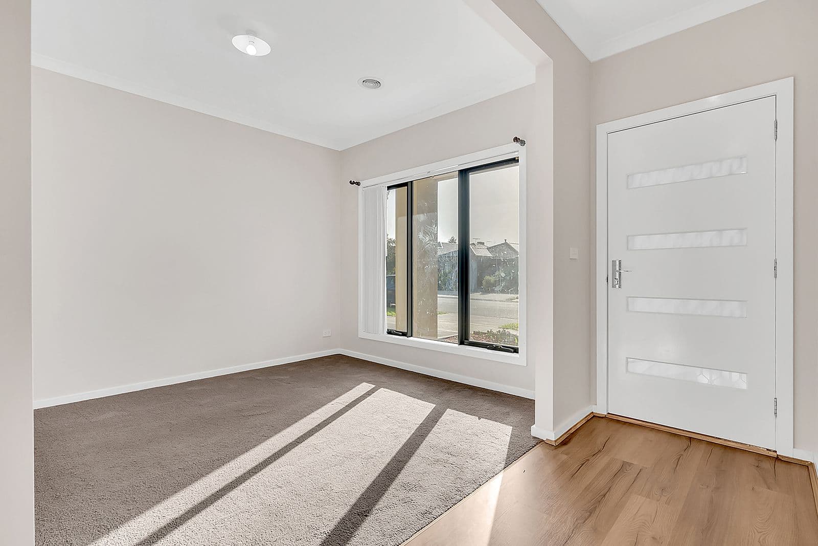 128 Wattletree Street, Craigieburn VIC 3064, Craigieburn - Thumbnail 3