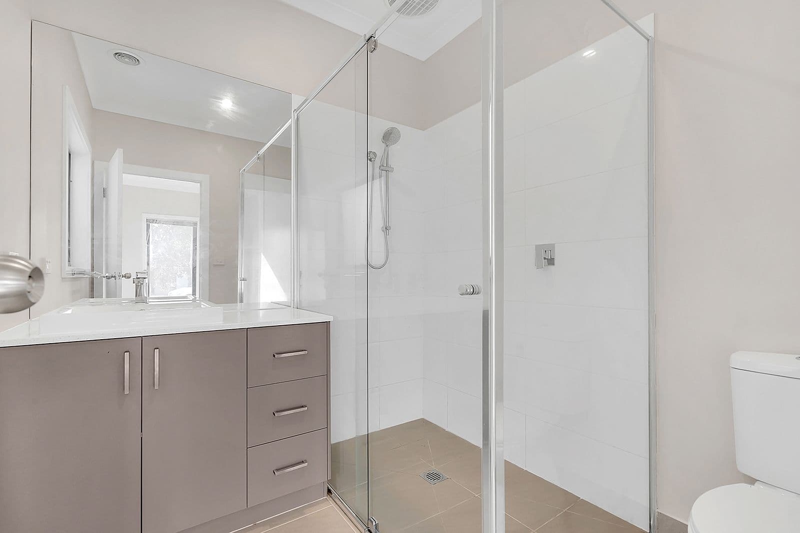 128 Wattletree Street, Craigieburn VIC 3064, Craigieburn - Thumbnail 5