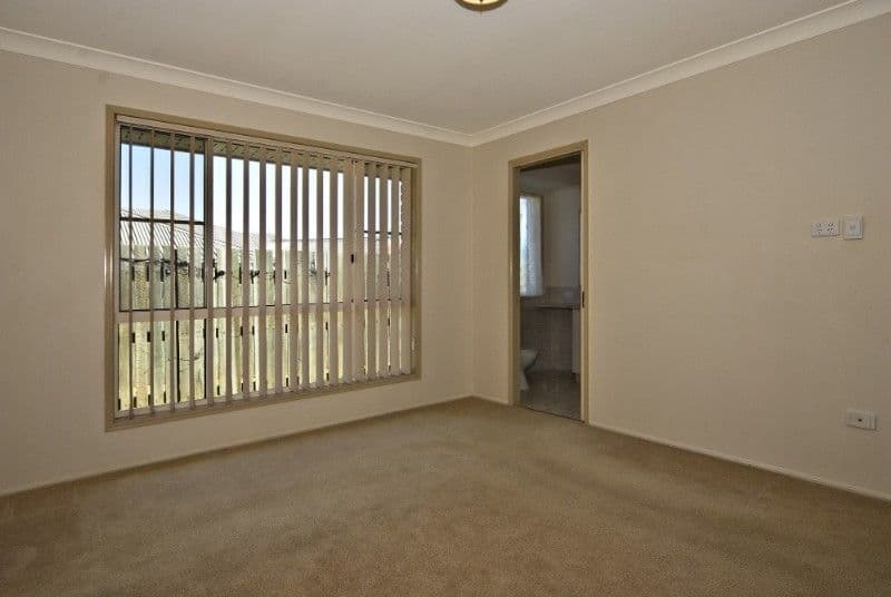 137 Spring Street, MIDDLE RIDGE QLD 4350, Middle Ridge - Thumbnail 6