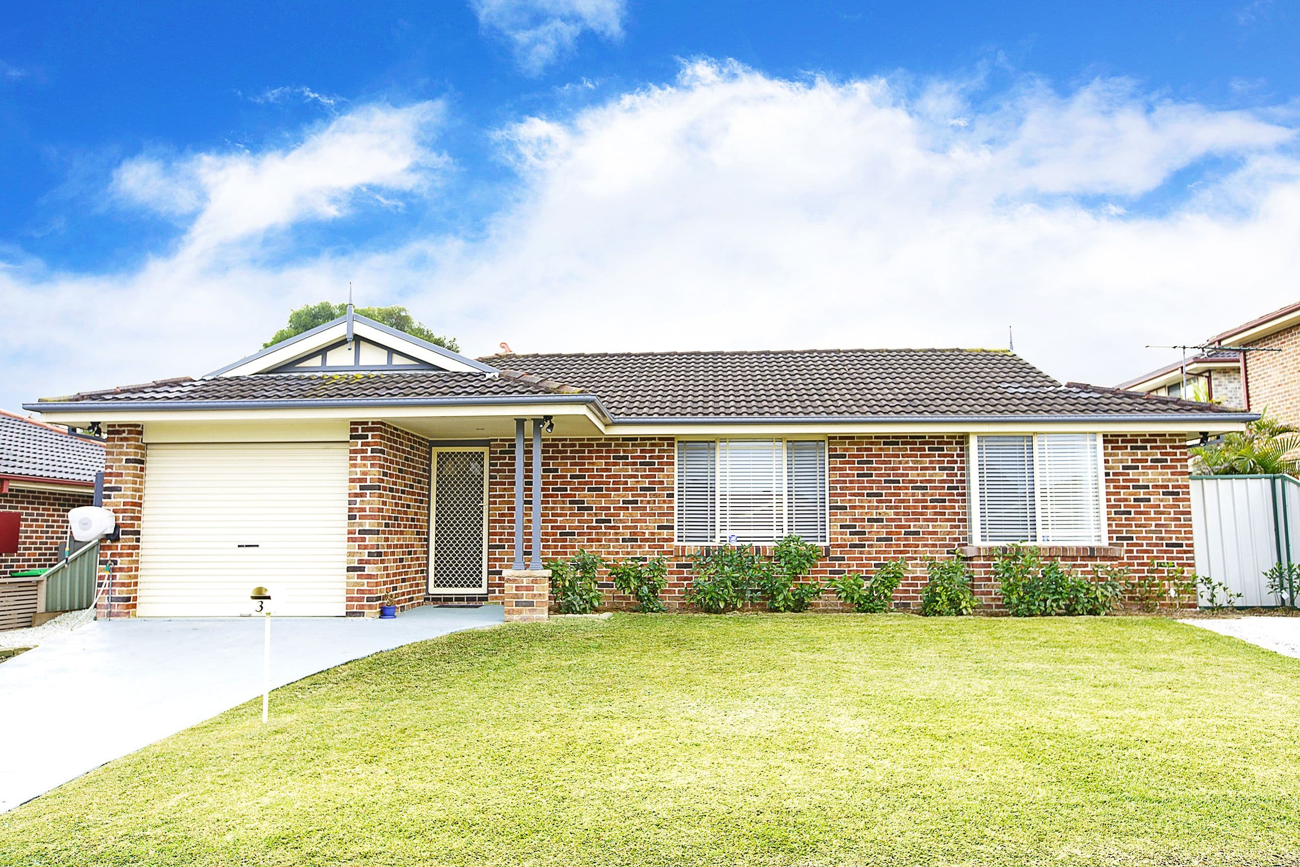 3 Gilmore Close, Glenmore Park - Image 1