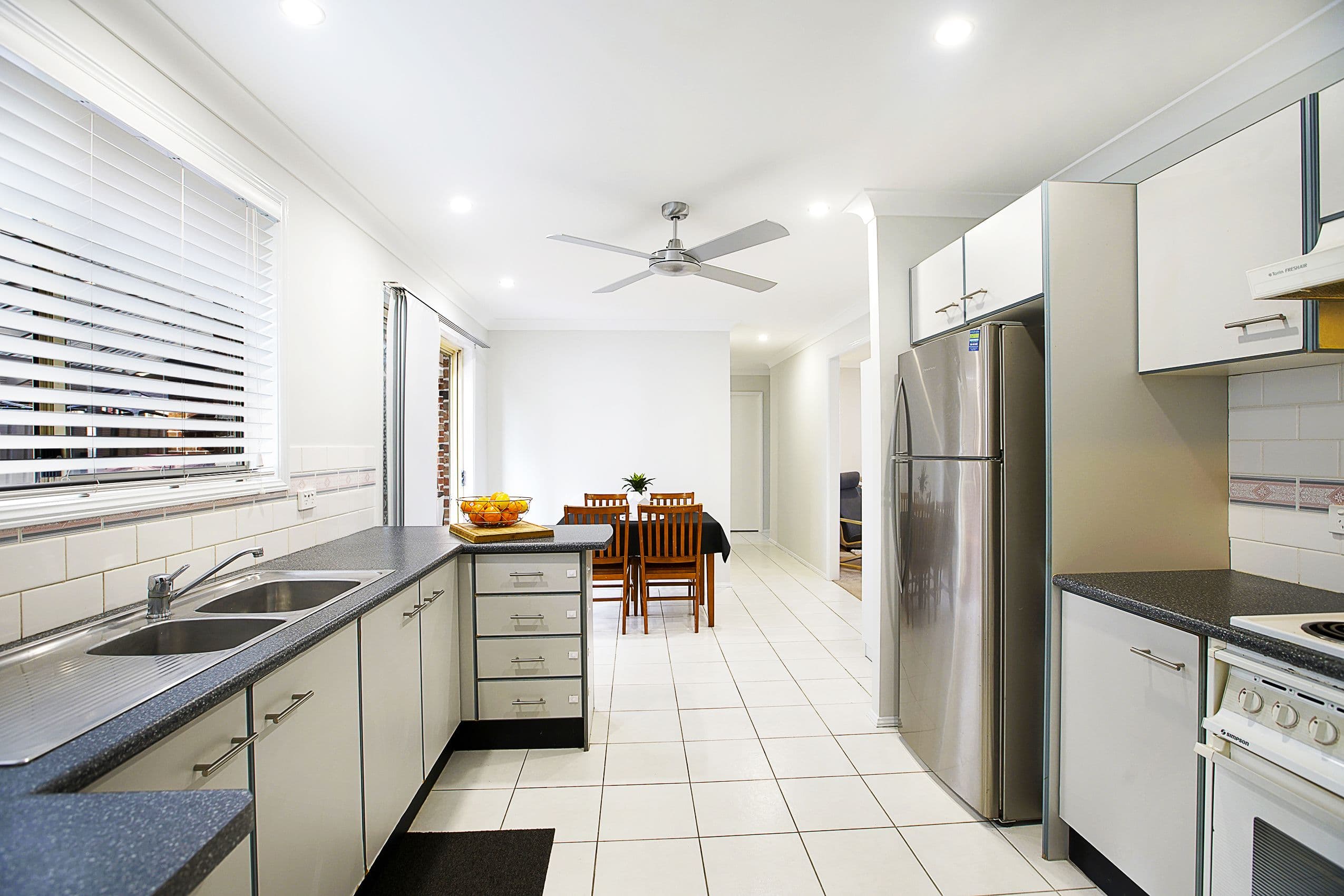3 Gilmore Close, Glenmore Park - Thumbnail 4