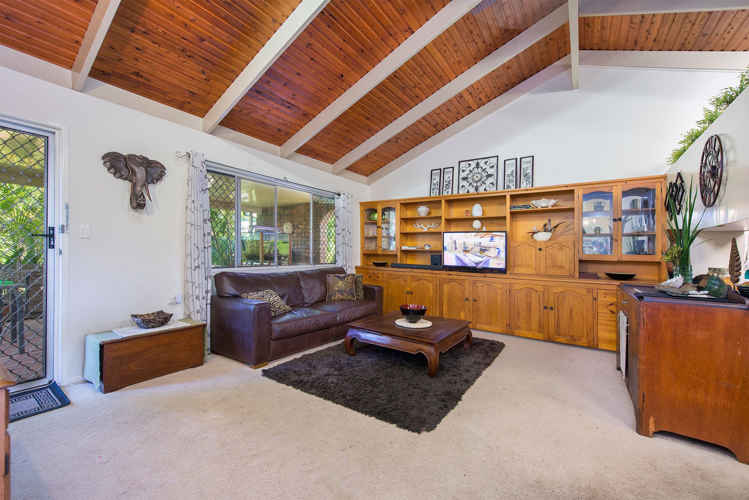 15 Cotswold Street, Mount Warren Park QLD 4207, Mount Warren Park - Thumbnail 4