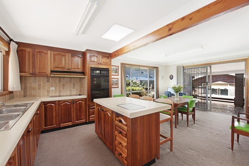 11 Lake Street, North Avoca, North Avoca - Thumbnail 3