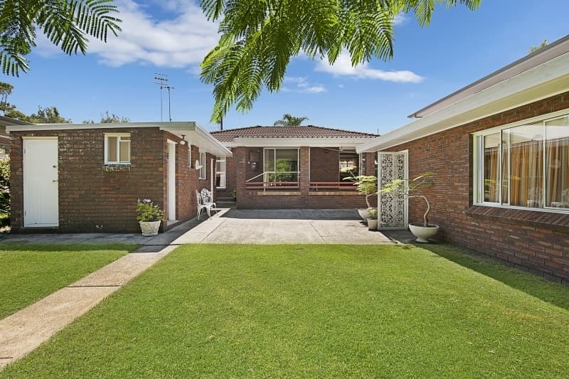 11 Lake Street, North Avoca, North Avoca - Thumbnail 6