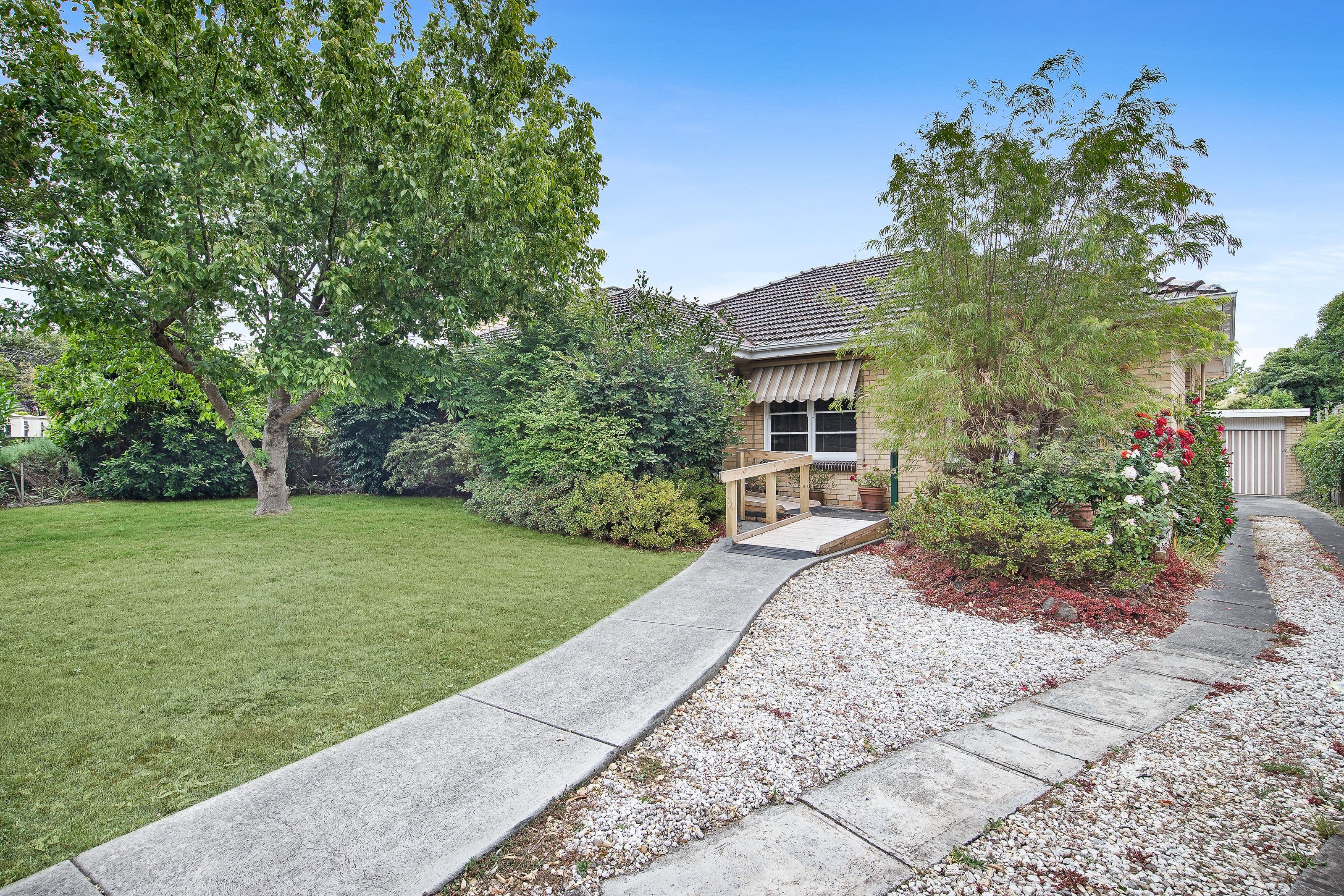 3 Crown Street, Glen Waverley VIC 3150, Glen Waverley - Thumbnail 2