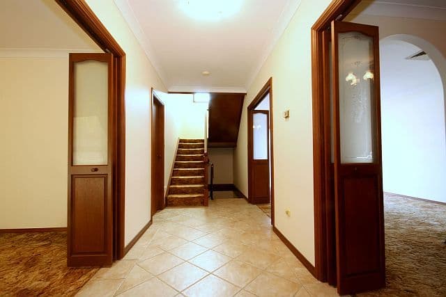 17 Bellevue Avenue, GEORGES HALL NSW 2198, Georges Hall - Thumbnail 5
