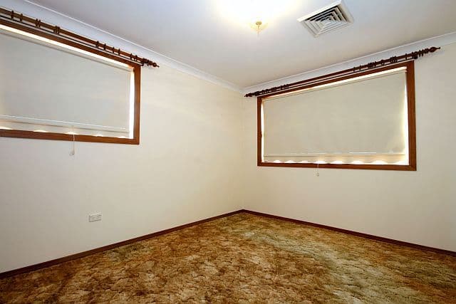17 Bellevue Avenue, GEORGES HALL NSW 2198, Georges Hall - Thumbnail 7