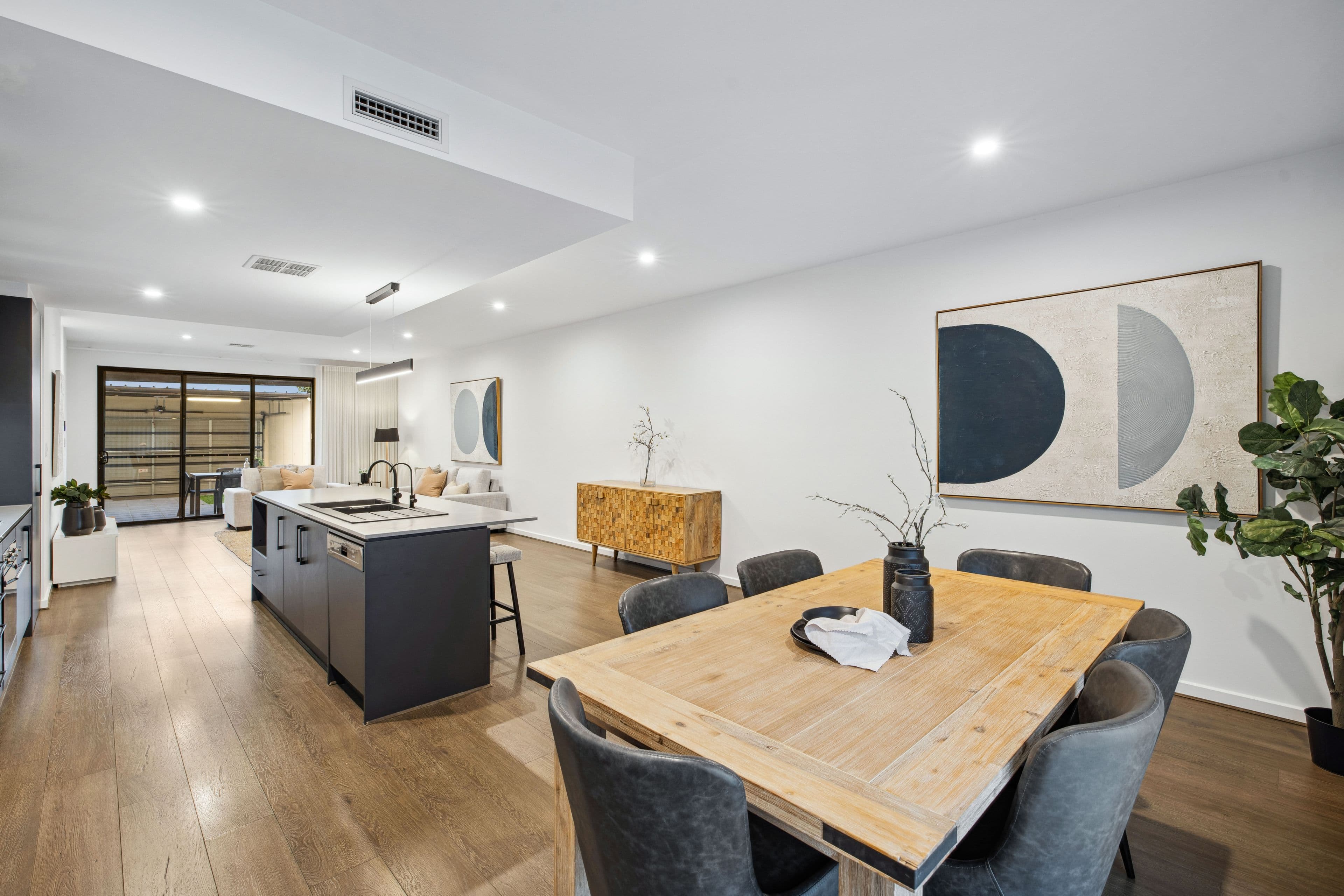 21 Troubridge Drive, West Lakes SA 5021, West Lakes - Thumbnail 2
