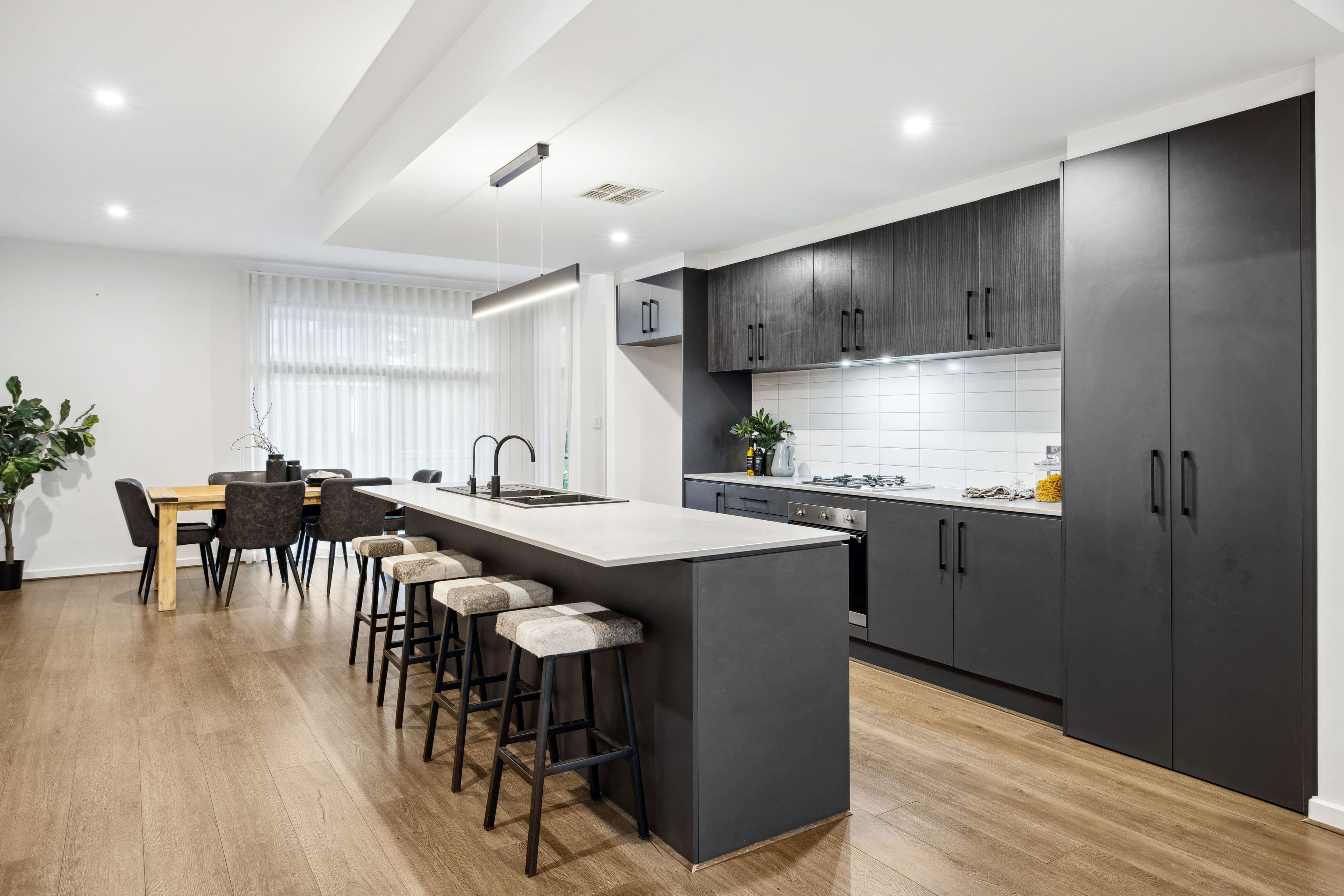 21 Troubridge Drive, West Lakes SA 5021, West Lakes - Thumbnail 5