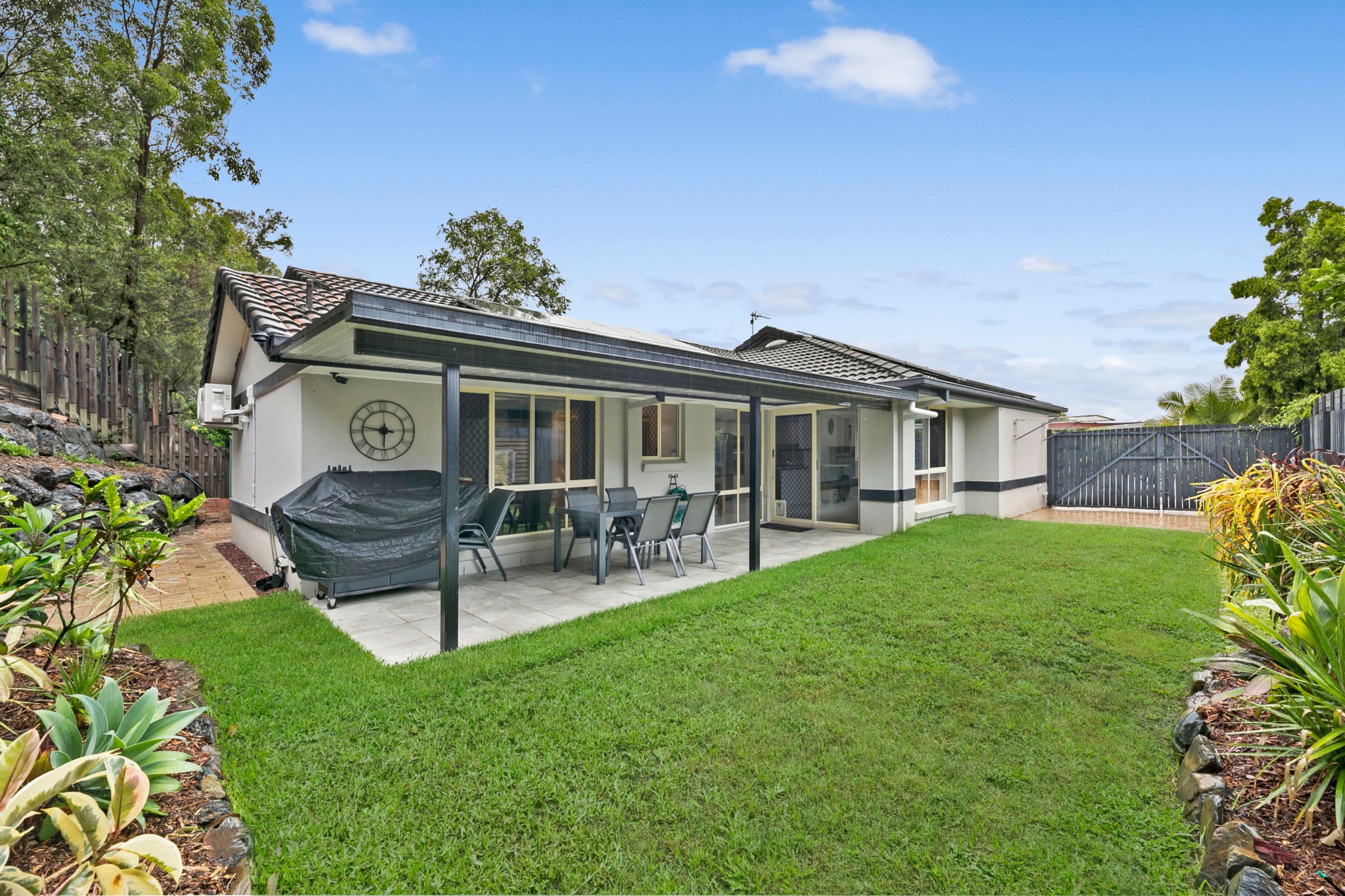 26 Swanton Drive, Mudgeeraba QLD 4213, Mudgeeraba - Thumbnail 2