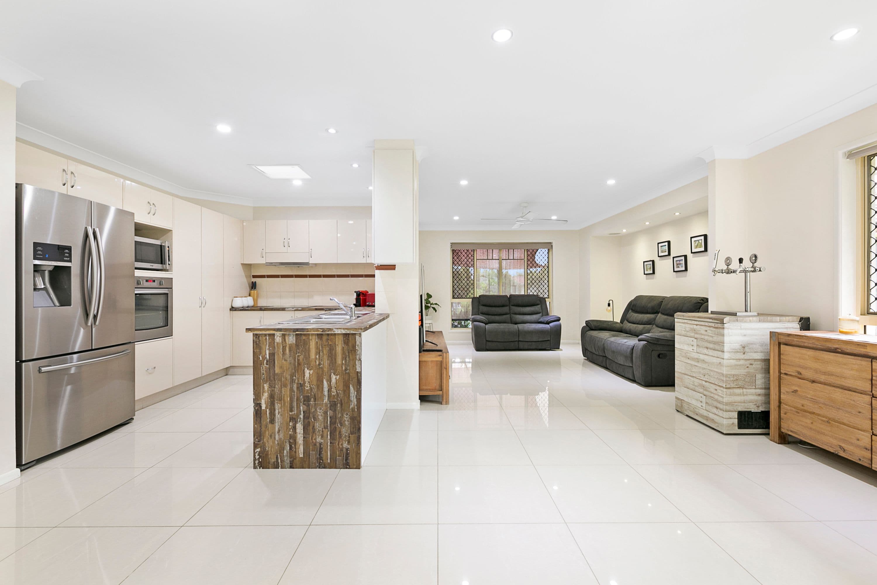 26 Swanton Drive, Mudgeeraba QLD 4213, Mudgeeraba - Thumbnail 5