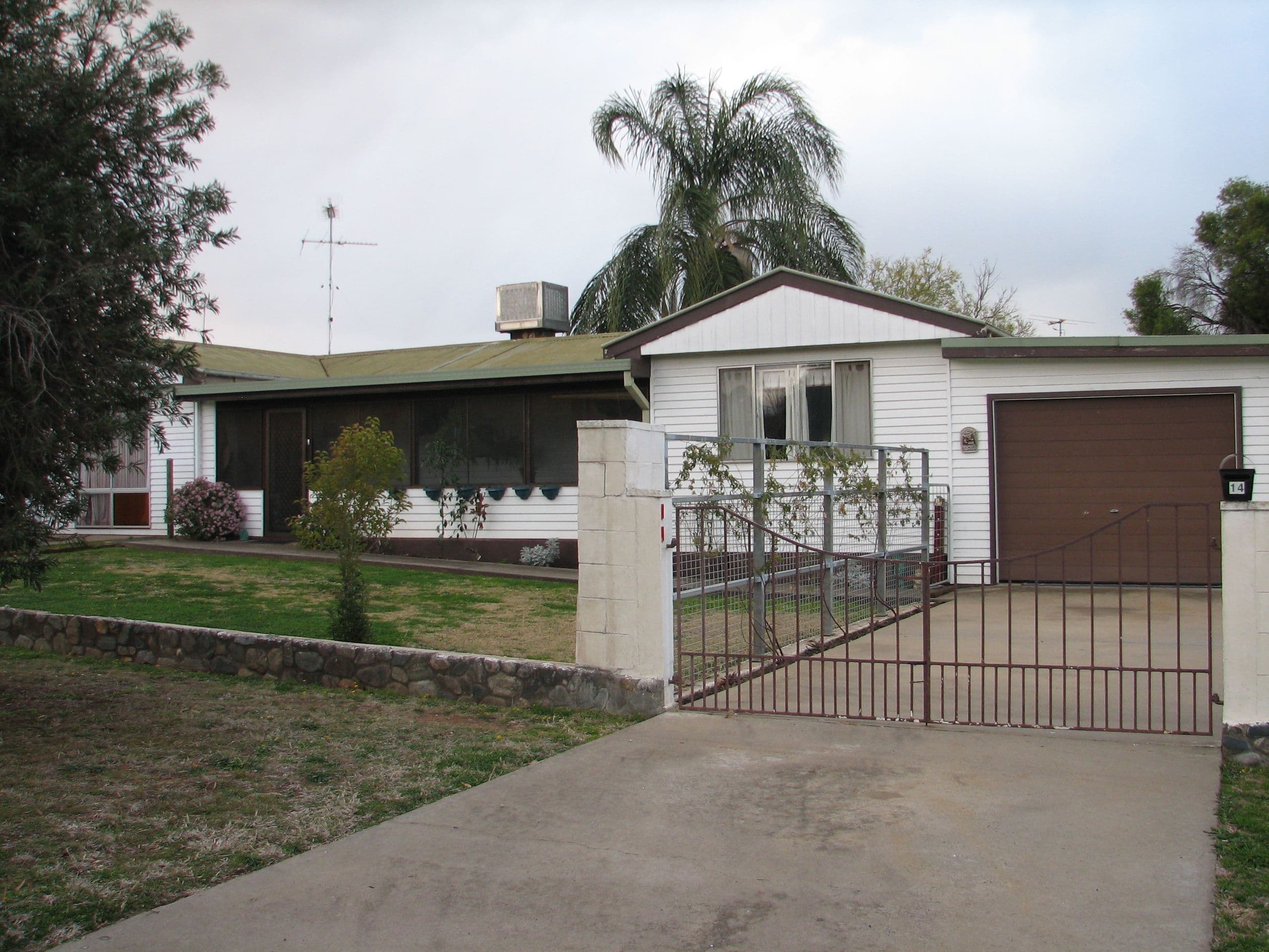 14 Holland Street, TAMWORTH NSW 2340, South Tamworth - Image 1