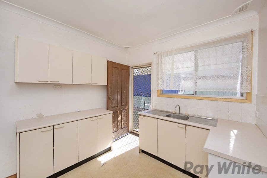 35 Brennon Road, Gorokan NSW 2263, Gorokan - Thumbnail 3