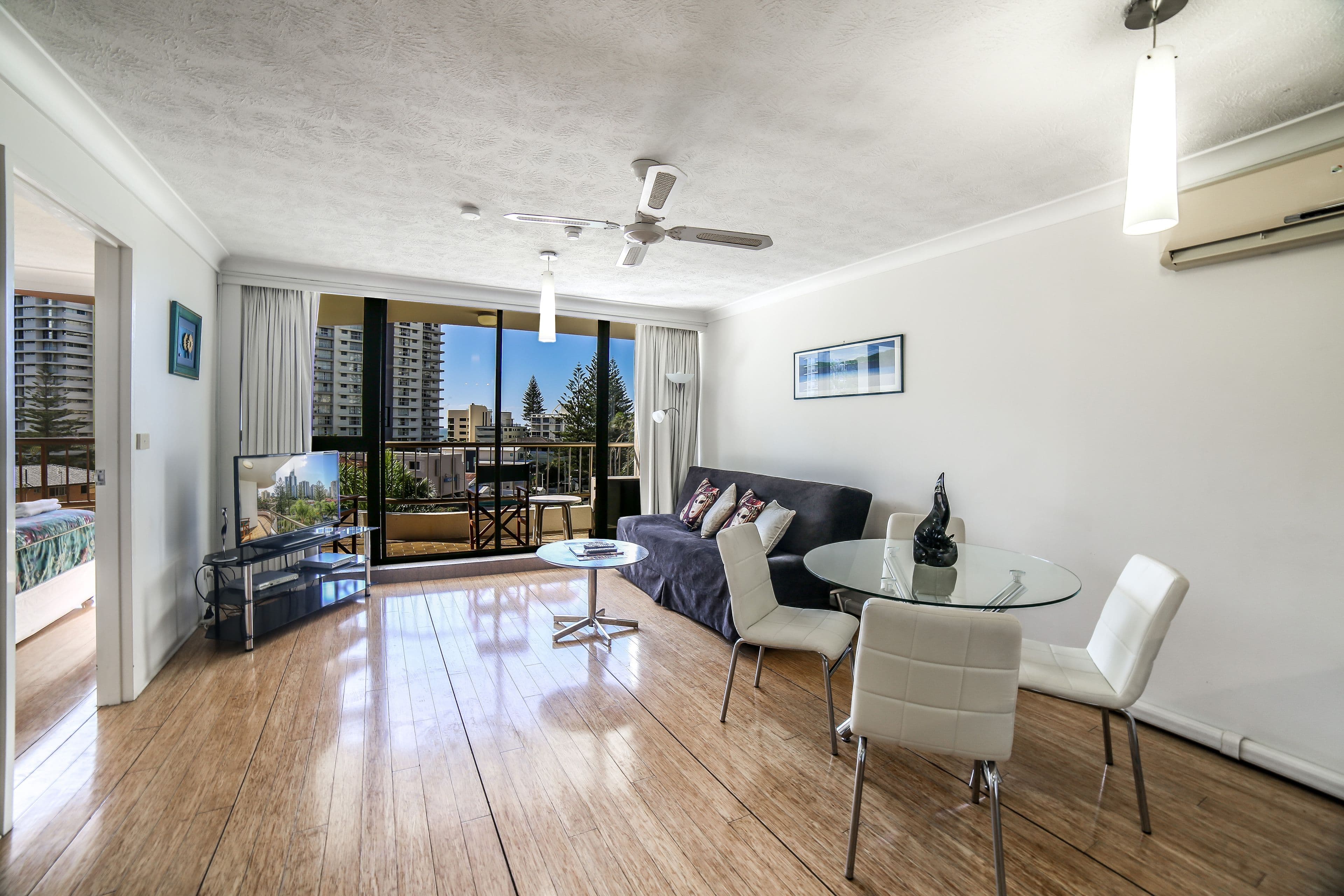 17 'Alexander' 2943 Surfers Paradise Boulevard, Surfers Paradise QLD 4217, Surfers Paradise - Thumbnail 2