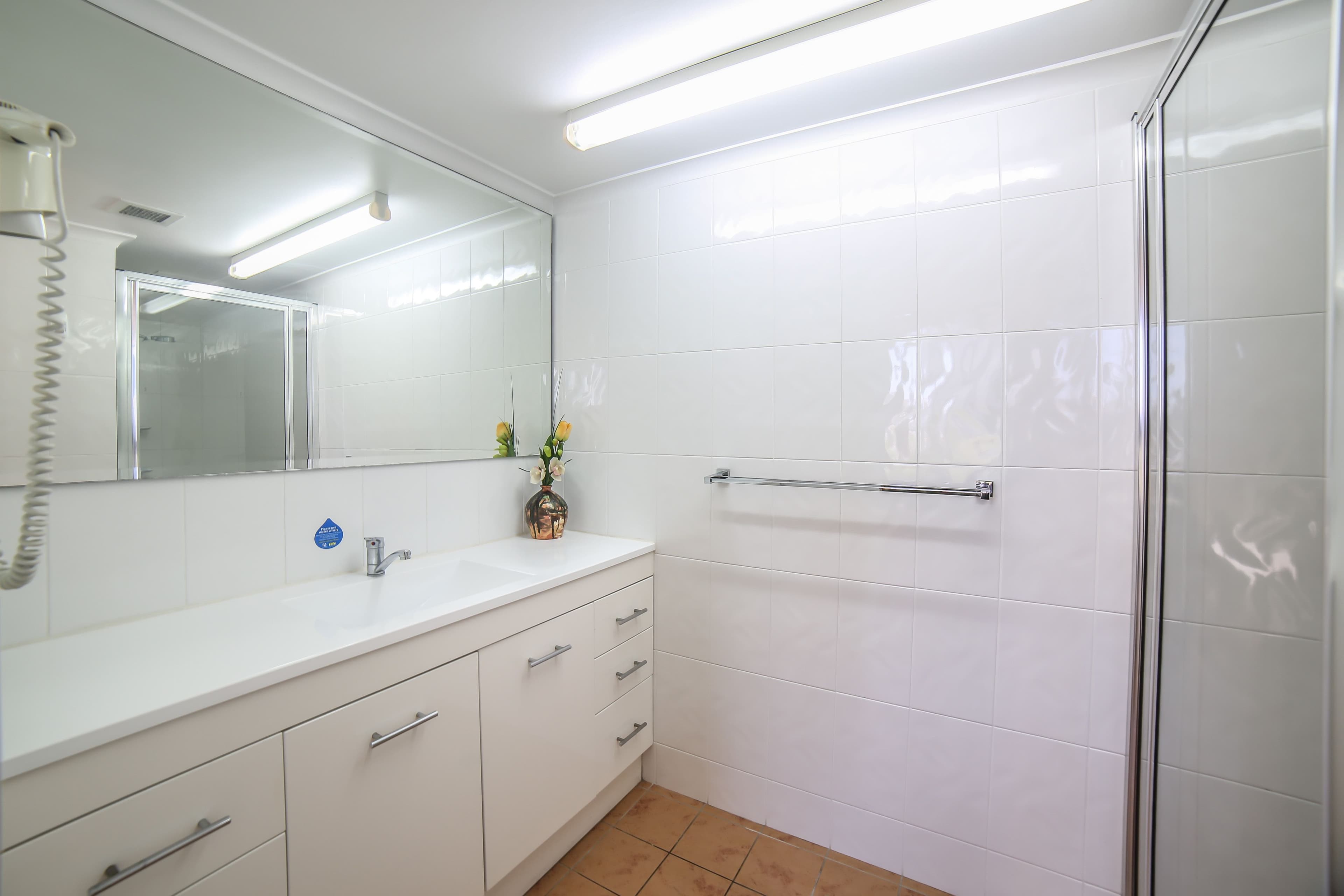 17 'Alexander' 2943 Surfers Paradise Boulevard, Surfers Paradise QLD 4217, Surfers Paradise - Thumbnail 7