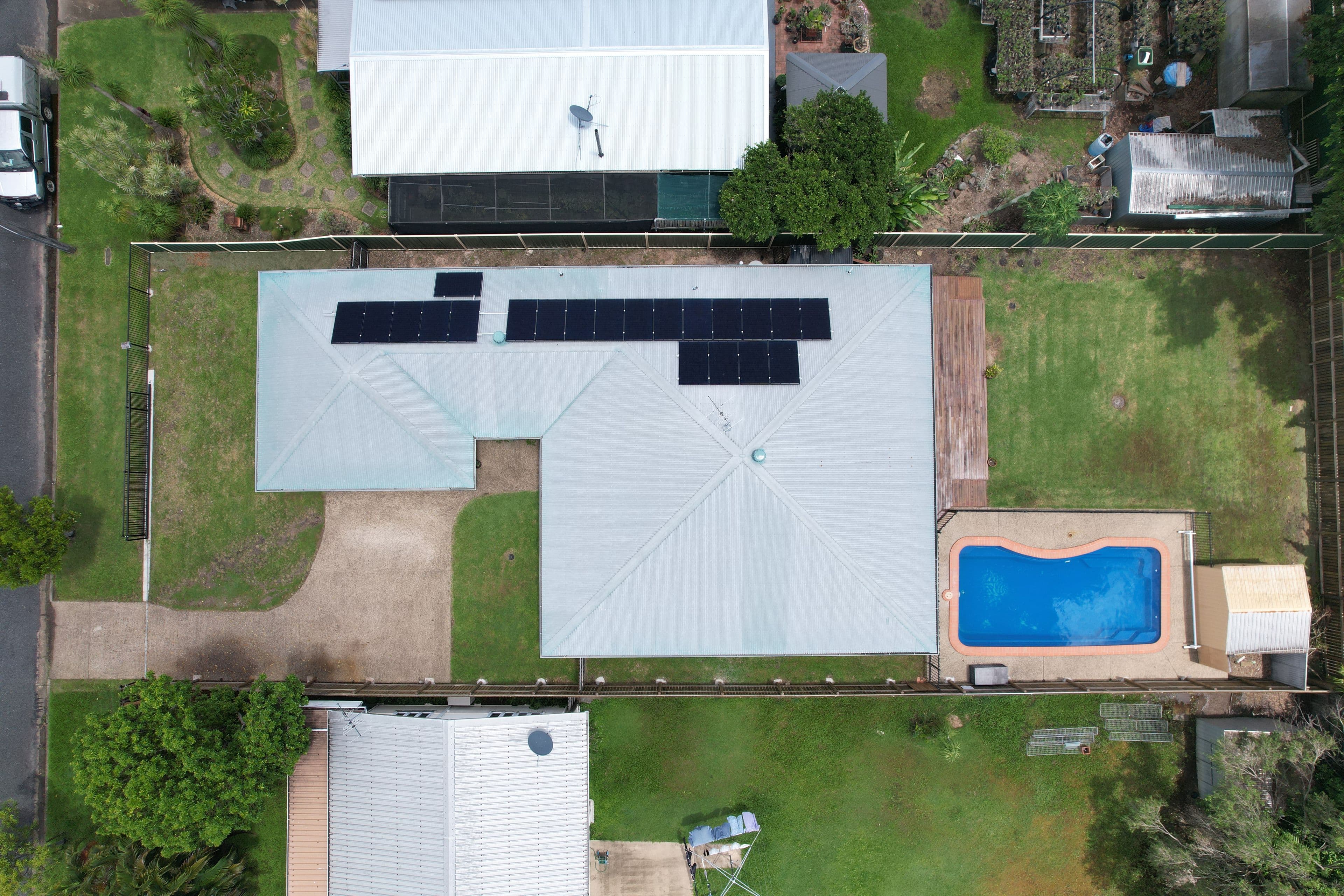 8 Dawson Street, Sarina QLD 4737, Sarina - Thumbnail 2