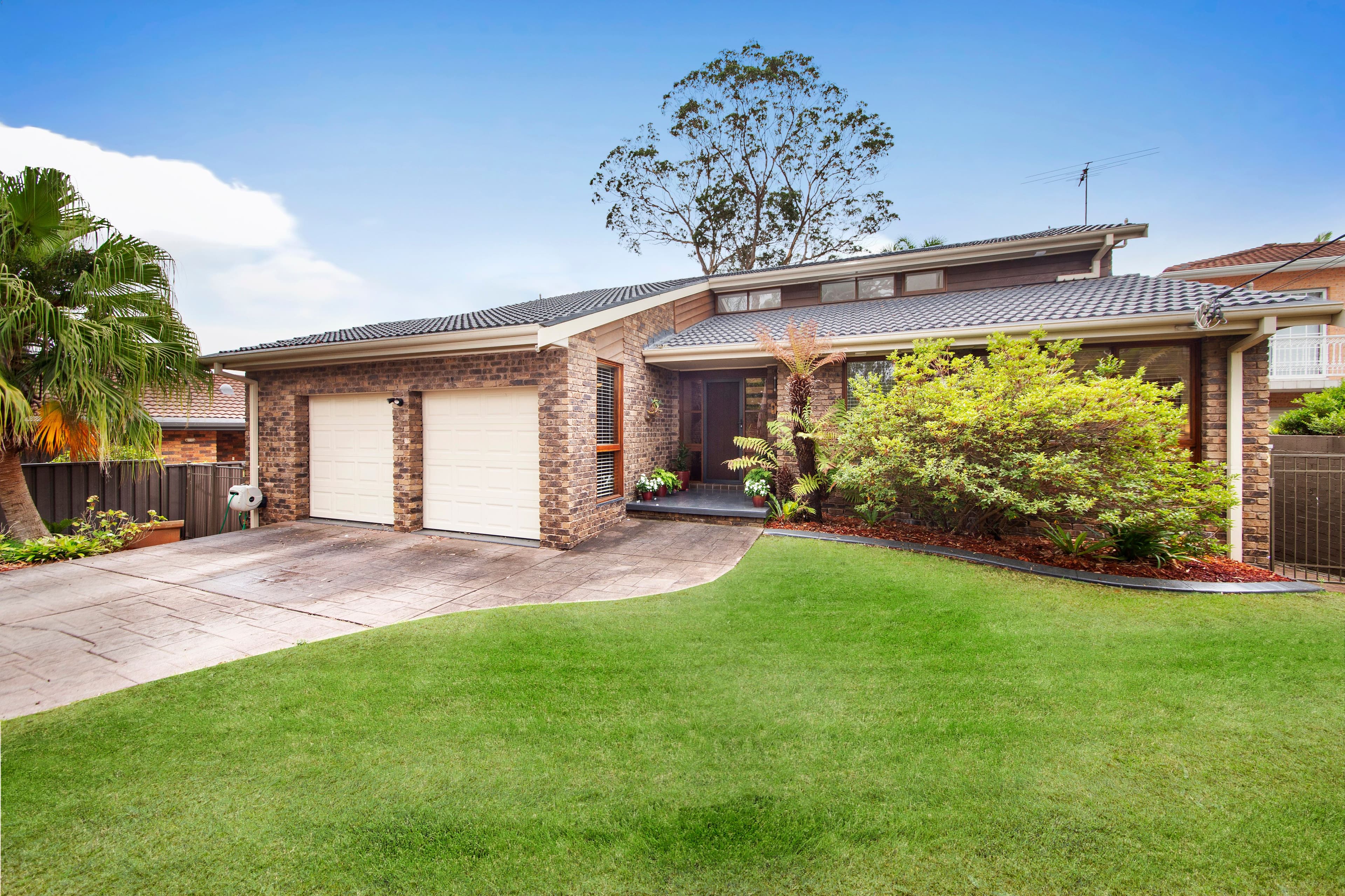 47 Bignell Street, Illawong NSW 2234, Illawong - Image 1