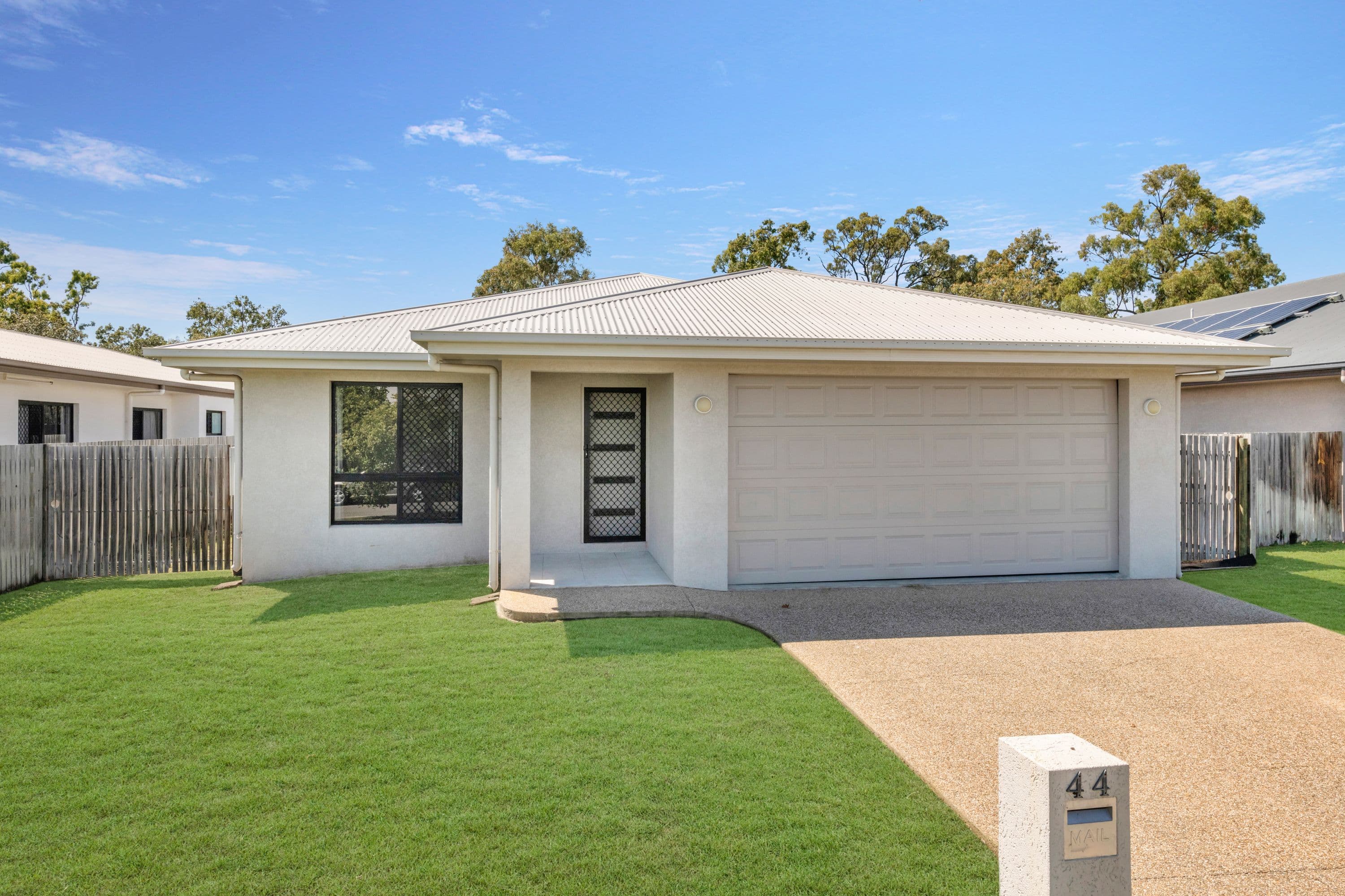 44 Burlingon Circuit, Mount Louisa QLD 4814, Mount Louisa - Image 1