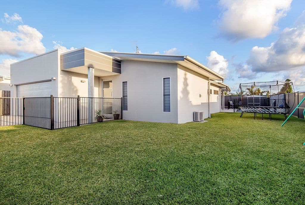 1 Kepplegrove Drive, SIPPY DOWNS QLD 4556, Sippy Downs - Thumbnail 2