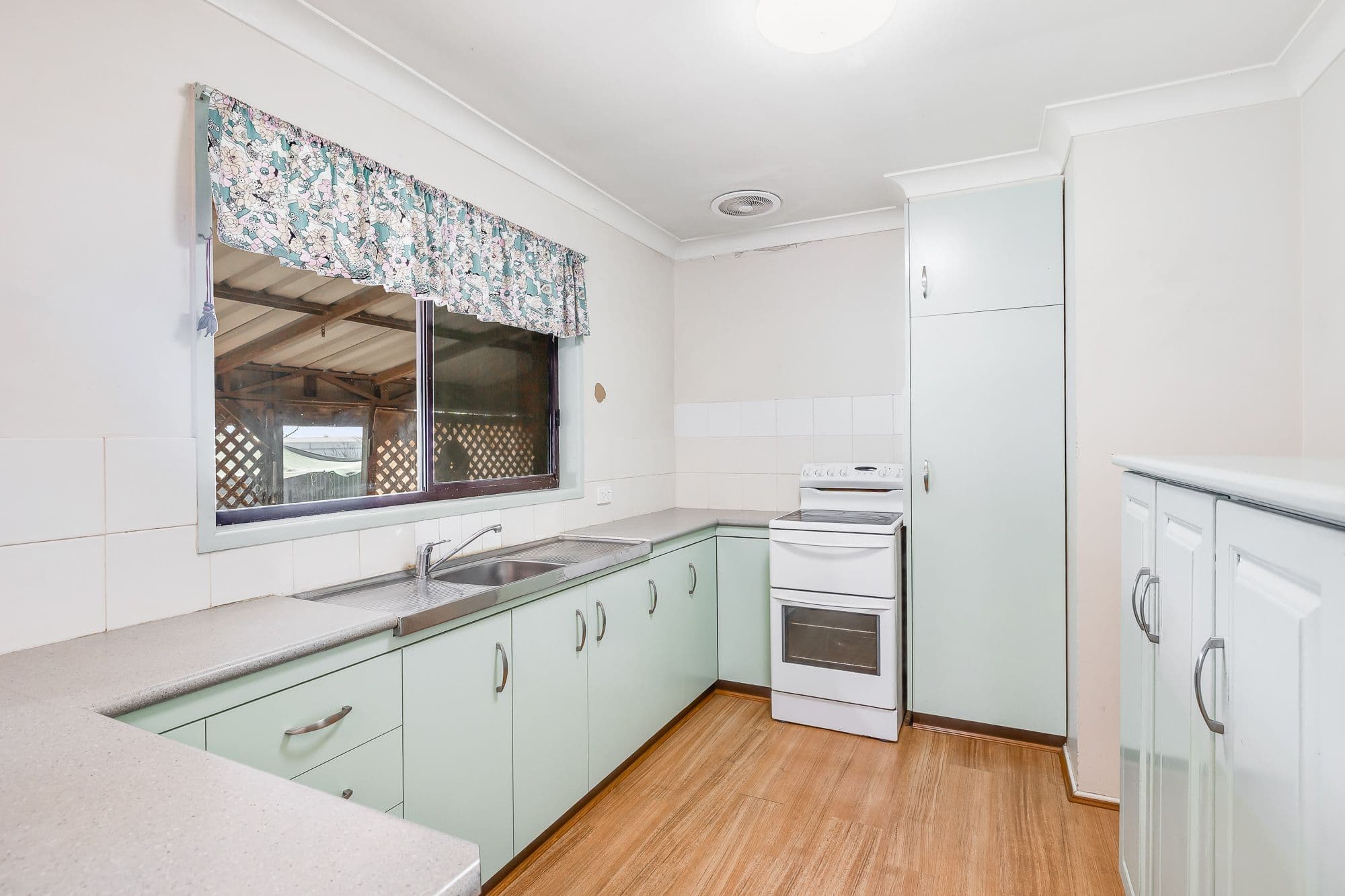 37 Arabian Street, Harristown QLD 4350, Harristown - Thumbnail 7
