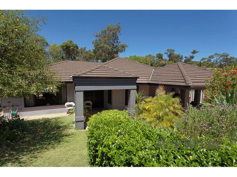 16 Fairmount Close, BIBRA LAKE WA 6163, Bibra Lake - Thumbnail 4