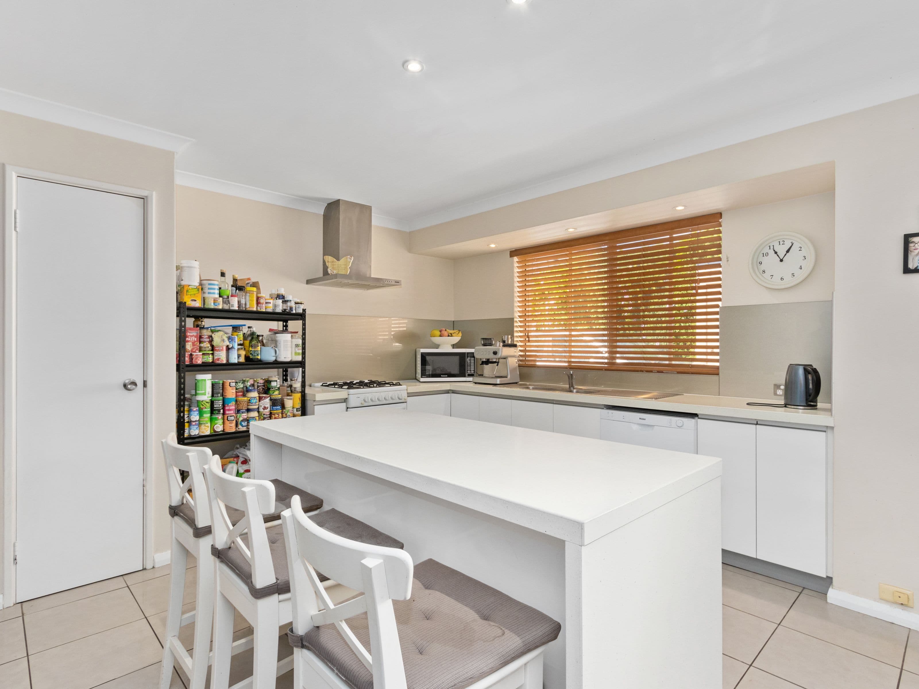 8B Bickley Crescent, Manning WA 6152, Manning - Thumbnail 4