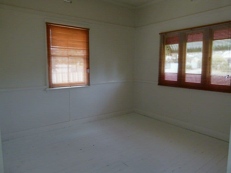 72 Ferry Street, FORBES NSW 2871, Forbes - Thumbnail 8