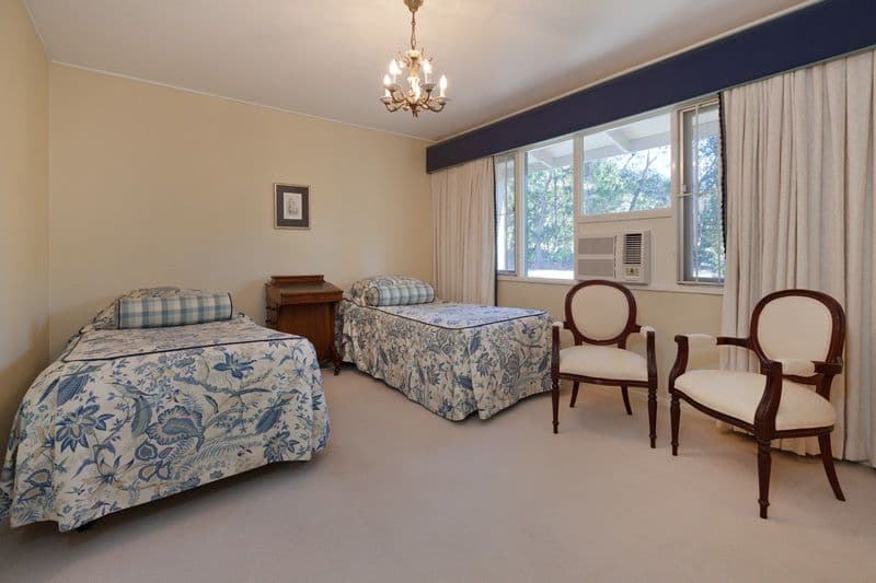 22 Scenic Road, KENMORE QLD 4069, Kenmore - Thumbnail 6