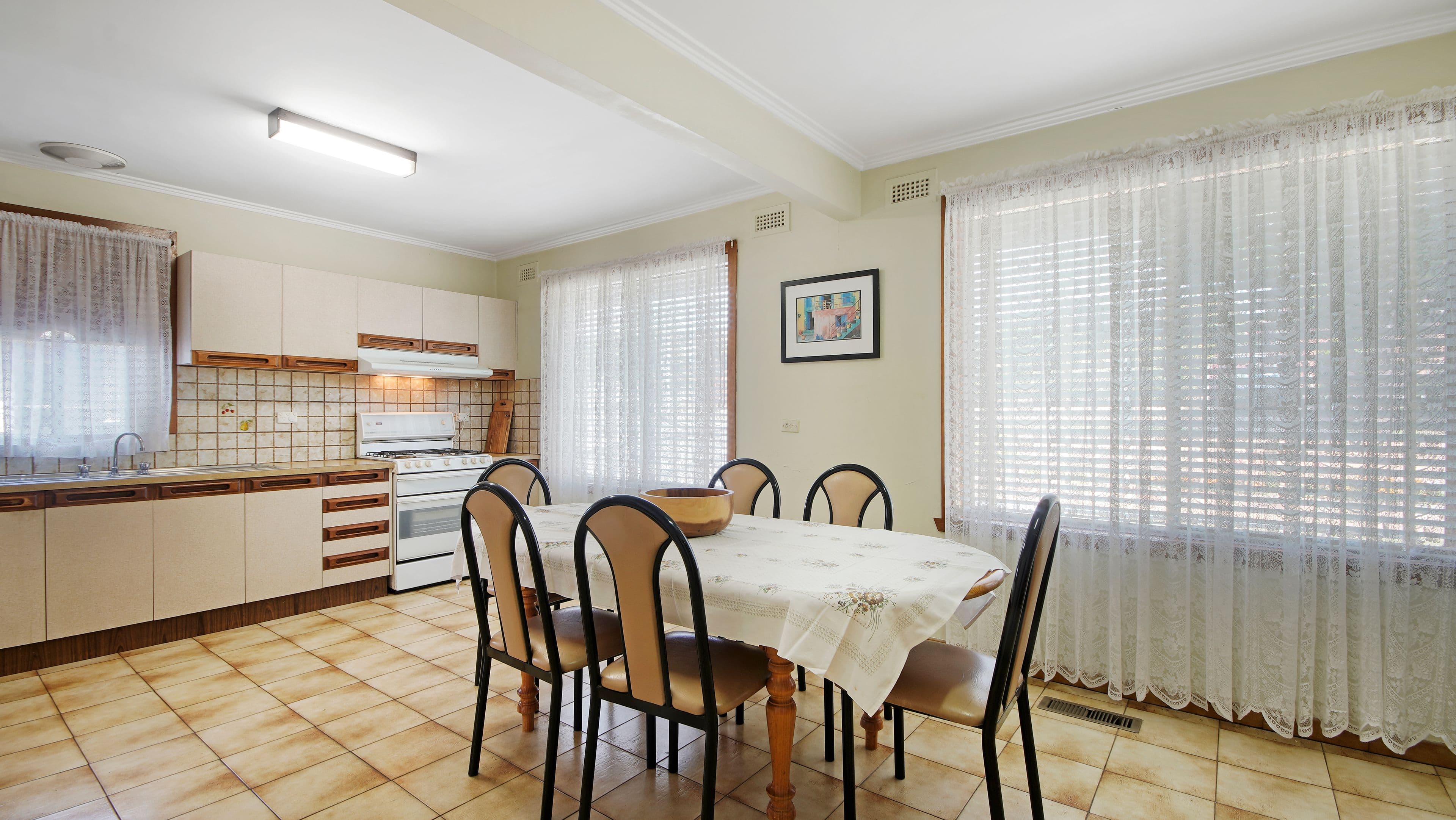 36 Yarra Avenue, Reservoir VIC 3073, Reservoir - Thumbnail 6