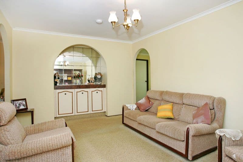 27 Sierra Avenue, BATEAU BAY NSW 2261, Bateau Bay - Thumbnail 4