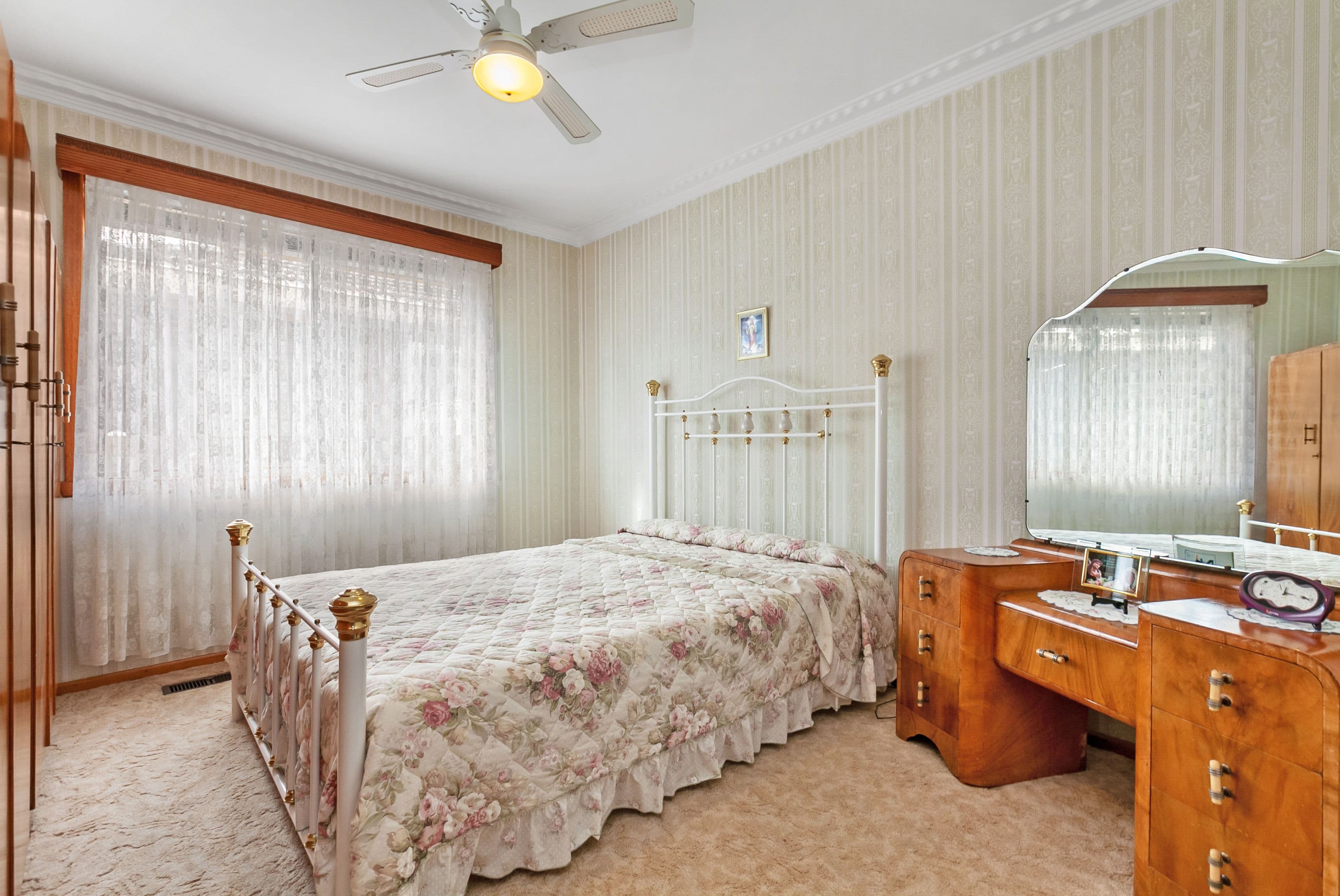29 Lindenow Street, Reservoir VIC 3073, Reservoir - Thumbnail 8