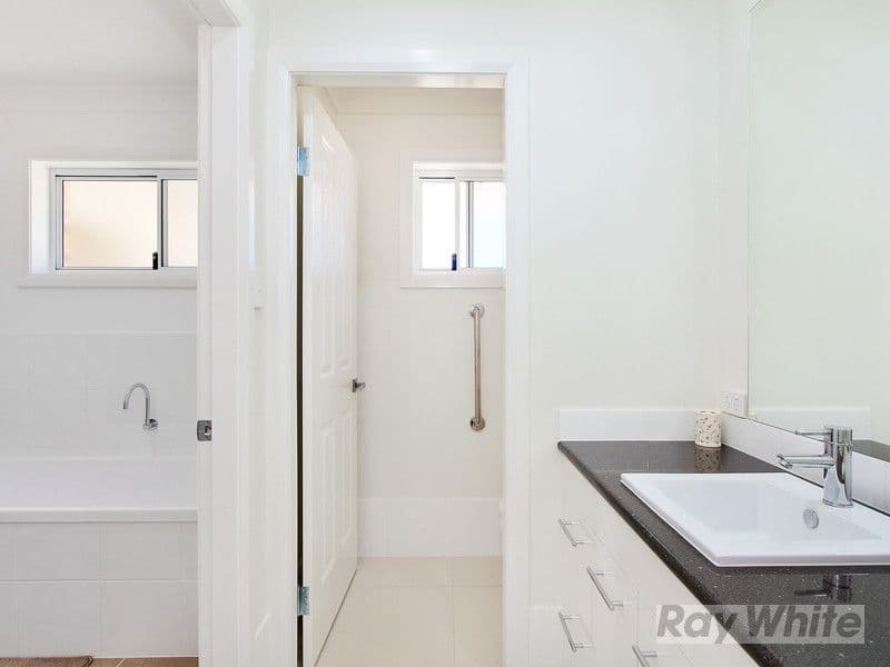 4 Conjola Drive, TAMWORTH NSW 2340, Tamworth - Thumbnail 8