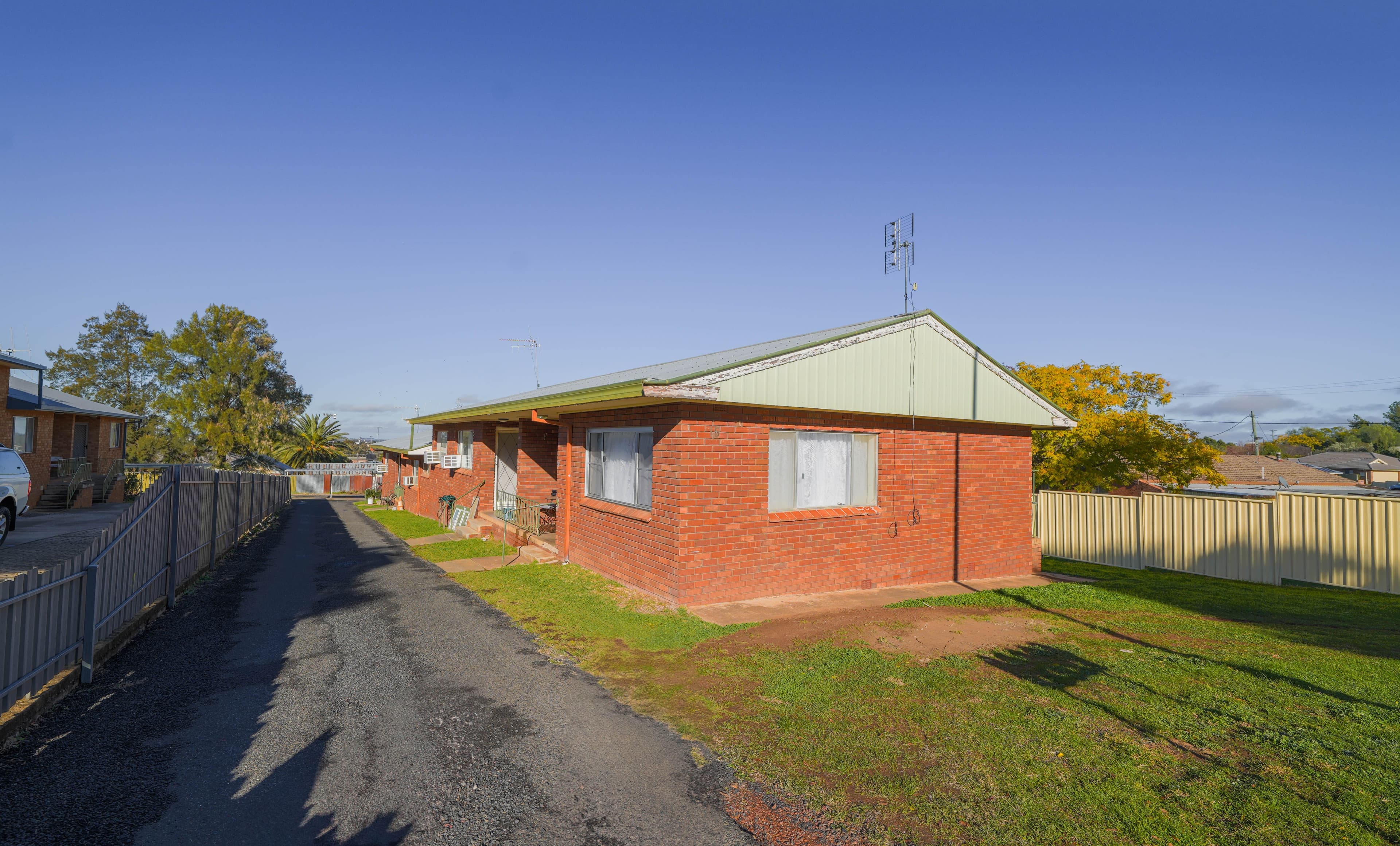 1-5/15 Boazman Street, Parkes NSW 2870, Parkes - Image 1