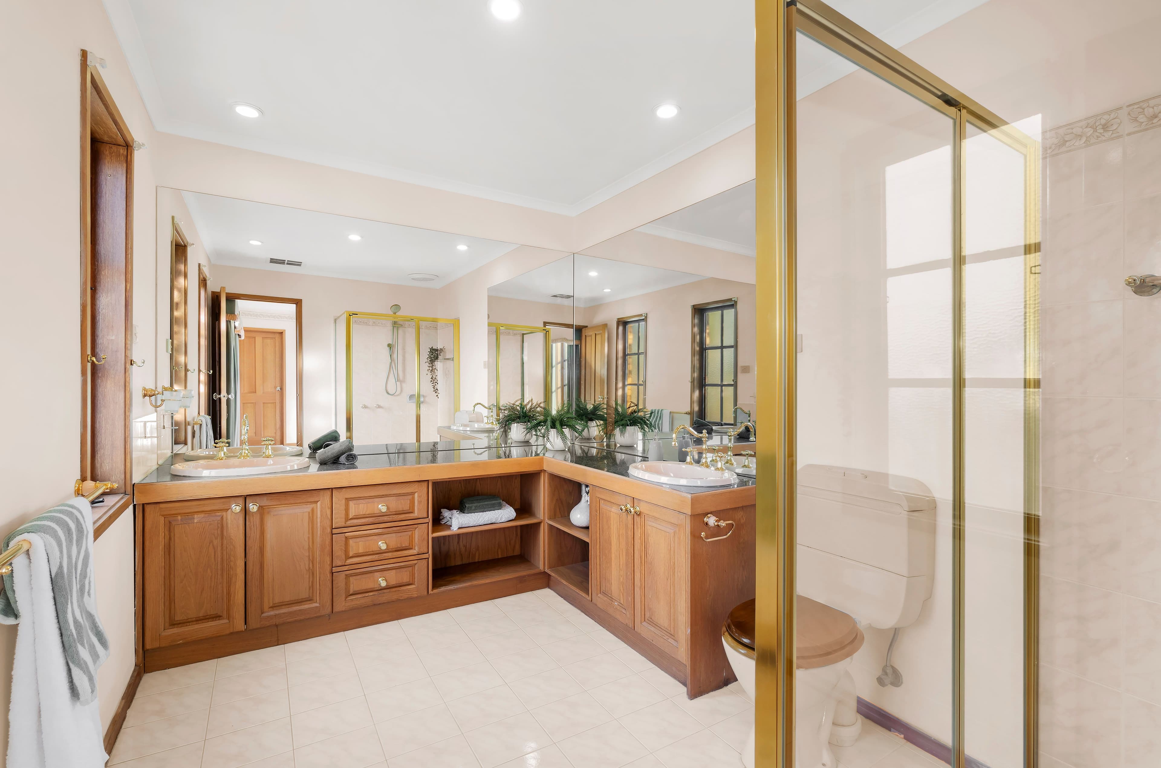 6 Alba Court, Mill Park VIC 3082, Mill Park - Thumbnail 6